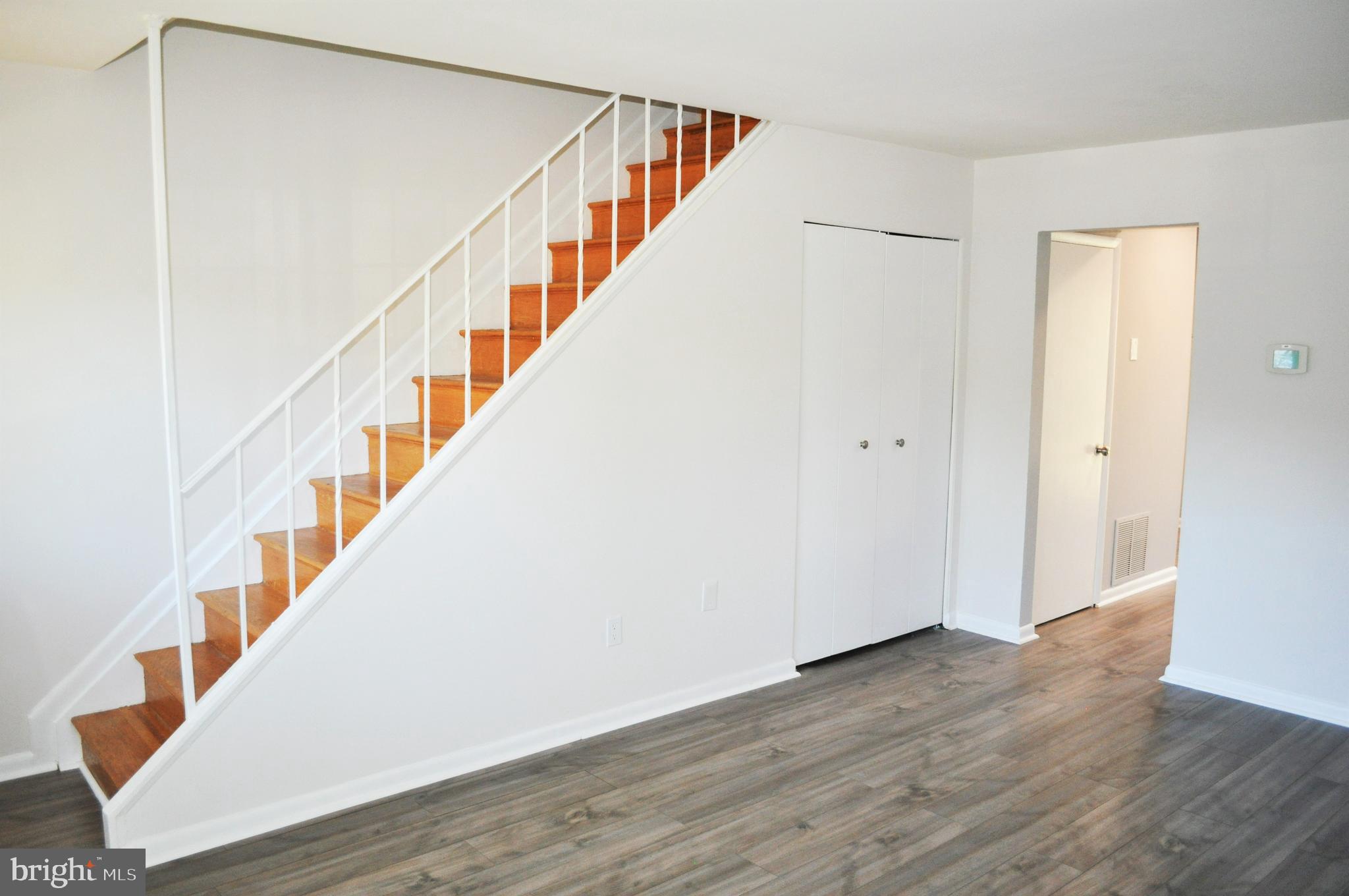 SUSSEX SQUARE CONDO - Residential