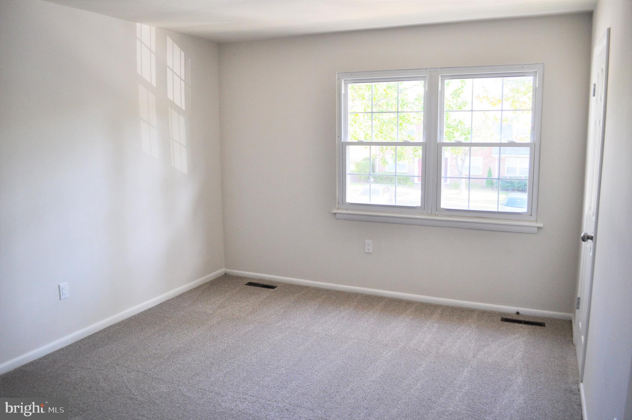 SUSSEX SQUARE CONDO - Residential