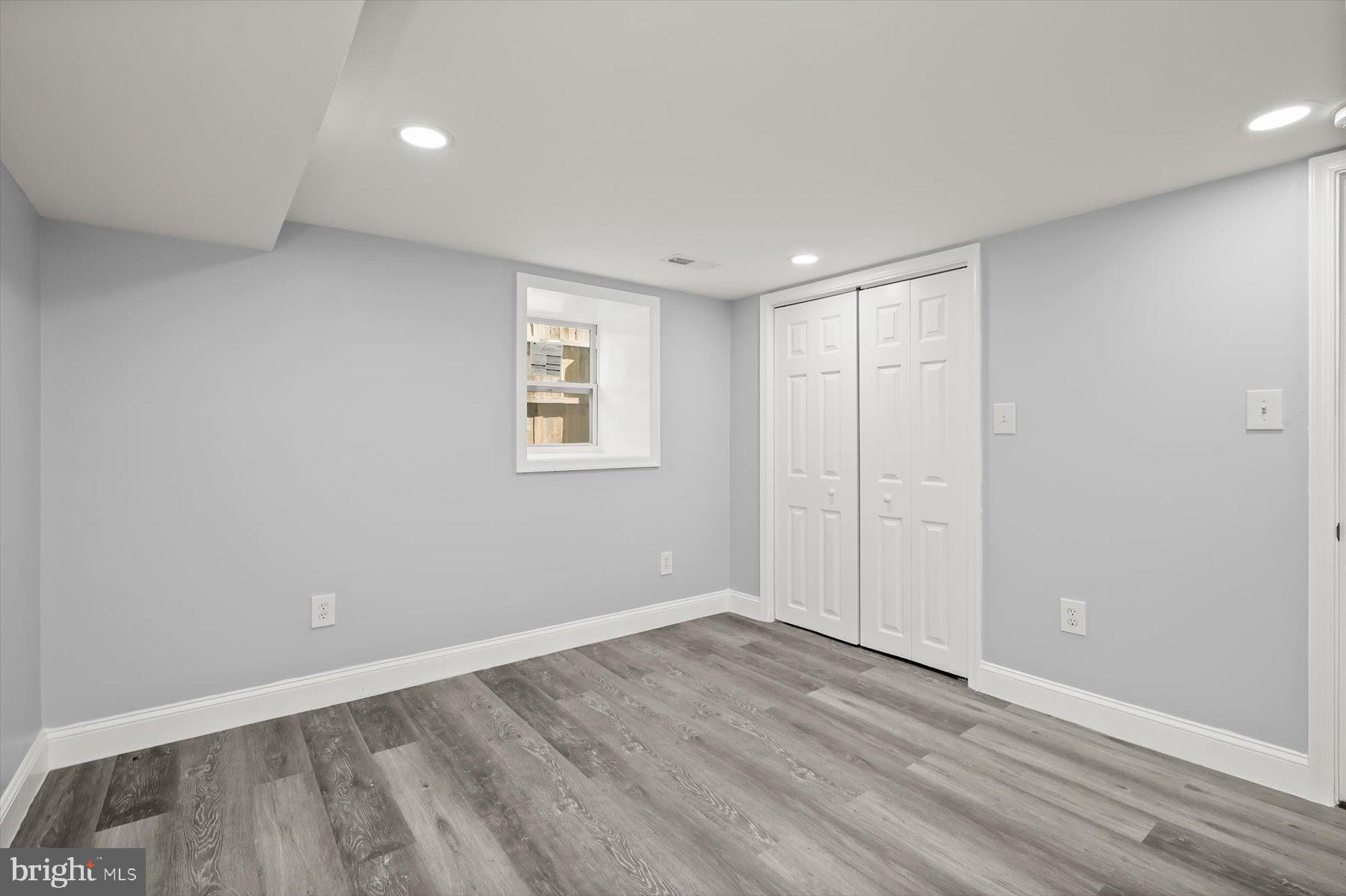 ARLINGTON - Residential