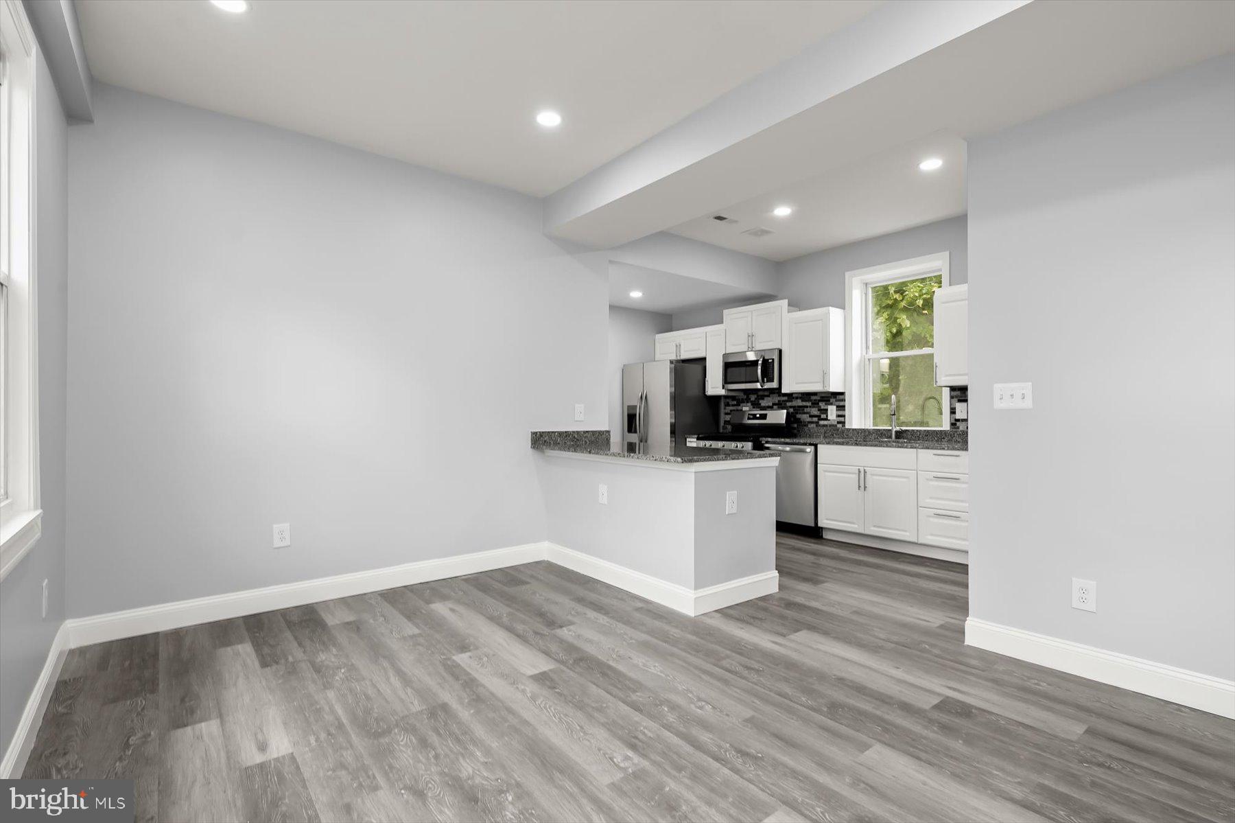 ARLINGTON - Residential