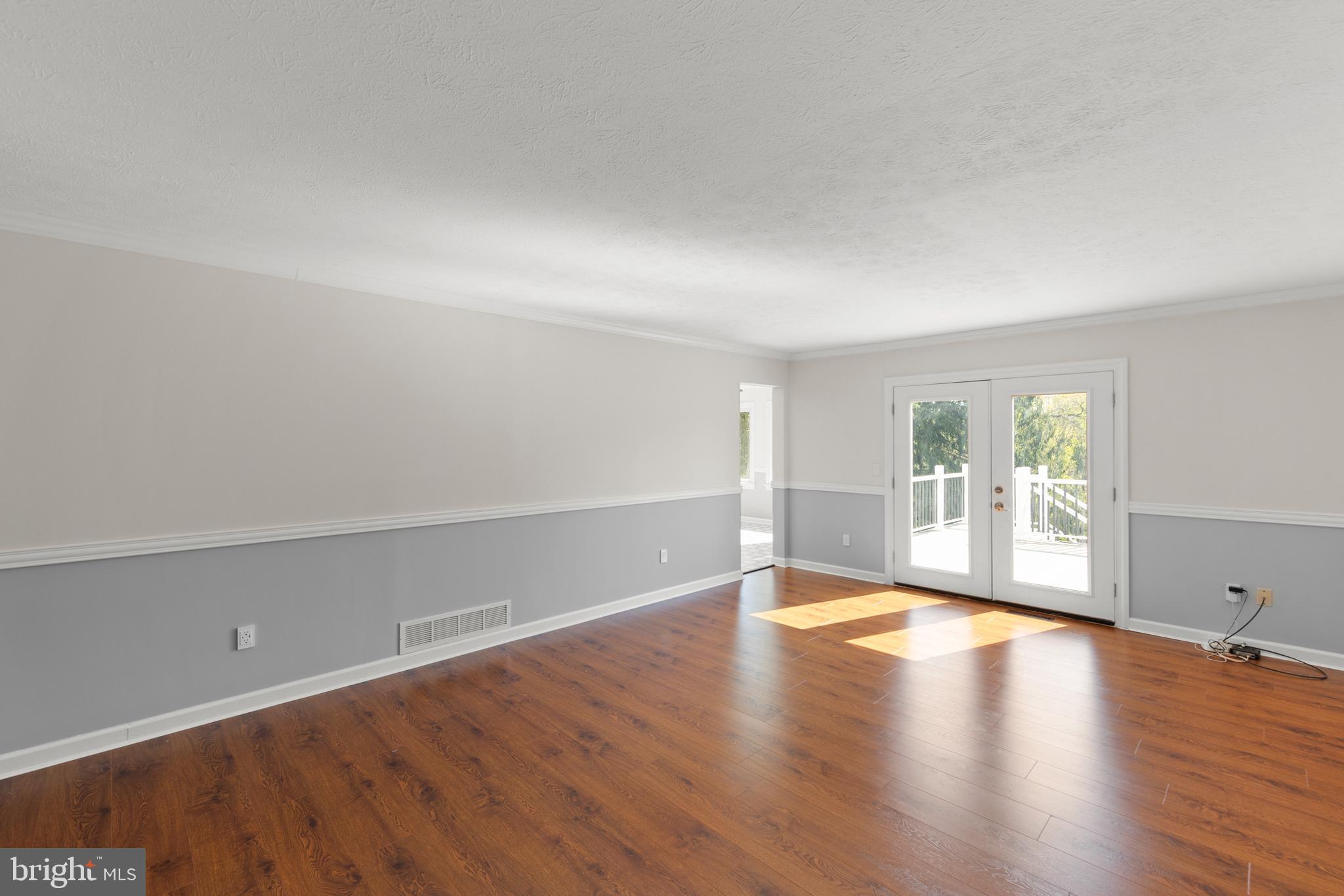 SPRING HOLLOW ESTATES - Residential