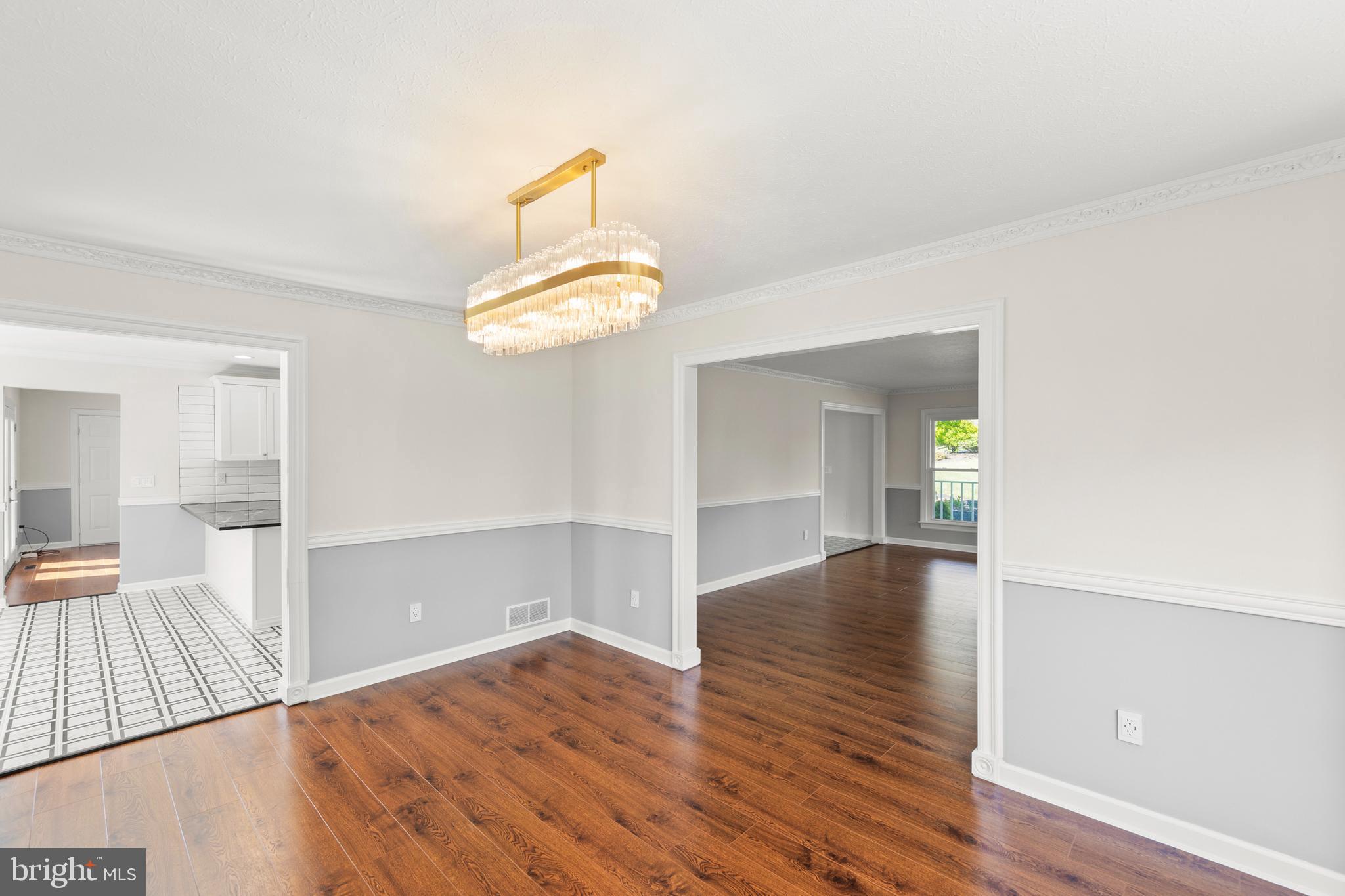 SPRING HOLLOW ESTATES - Residential