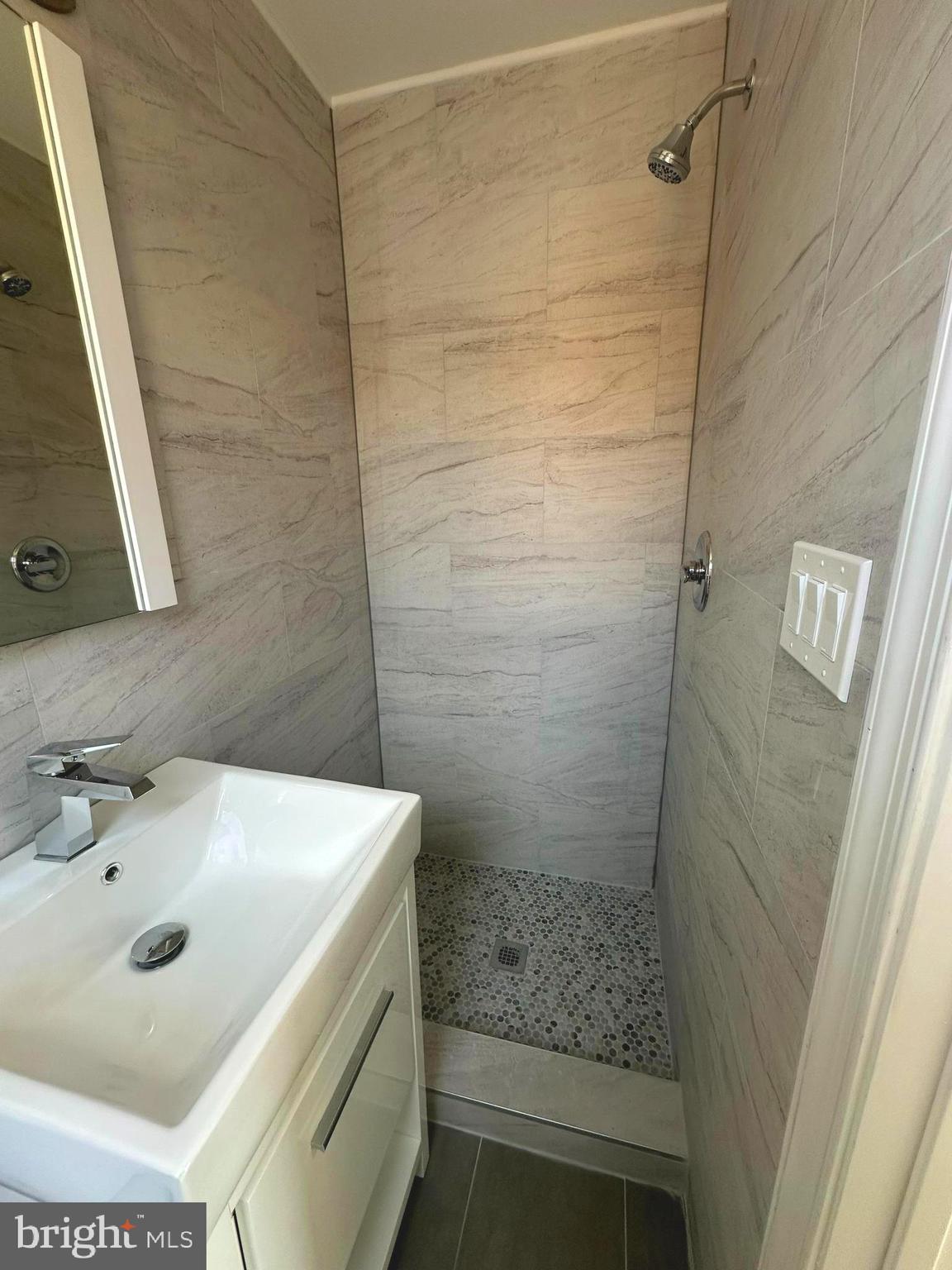 SOMERTON - Residential Lease