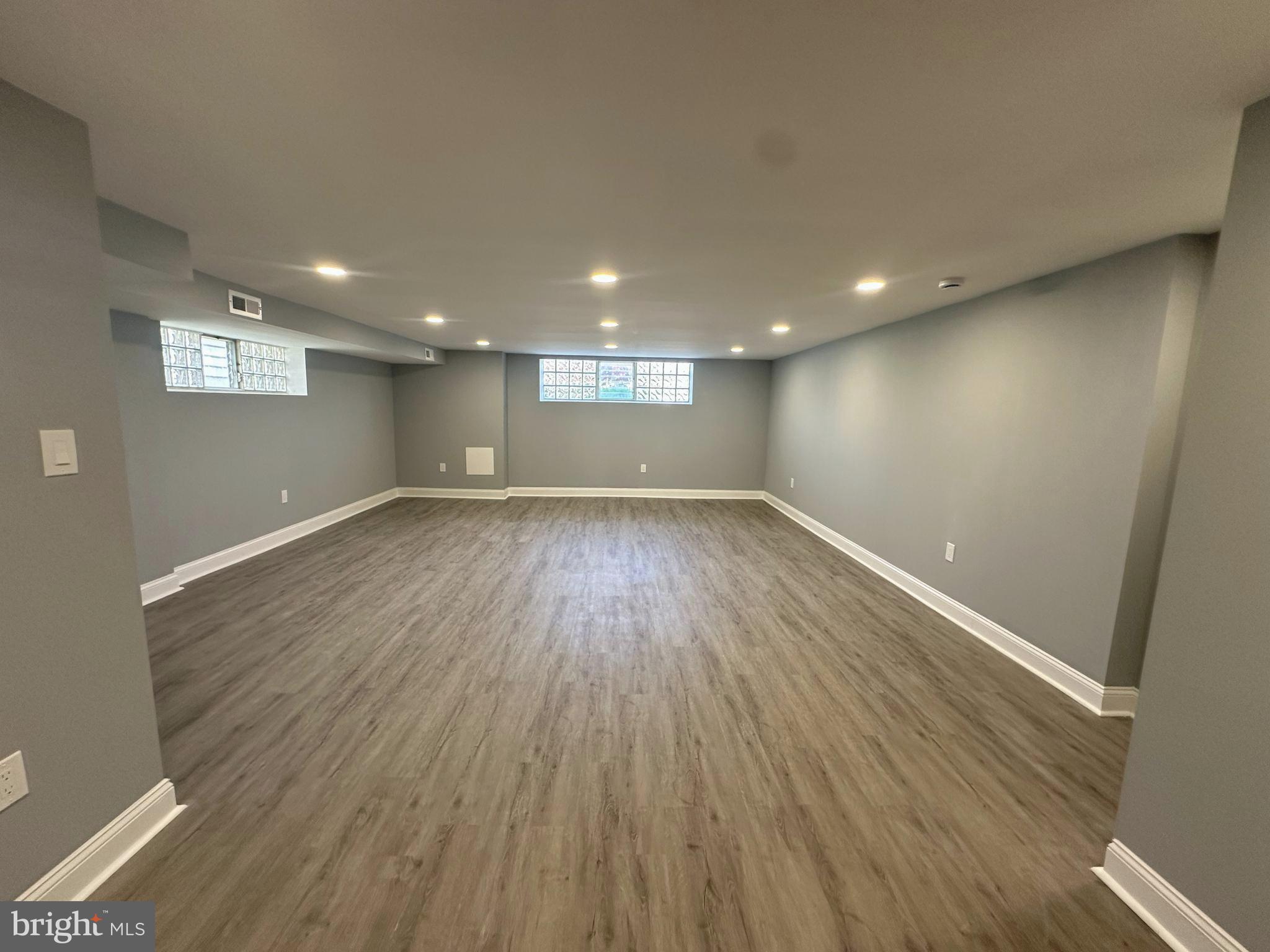 SOMERTON - Residential Lease