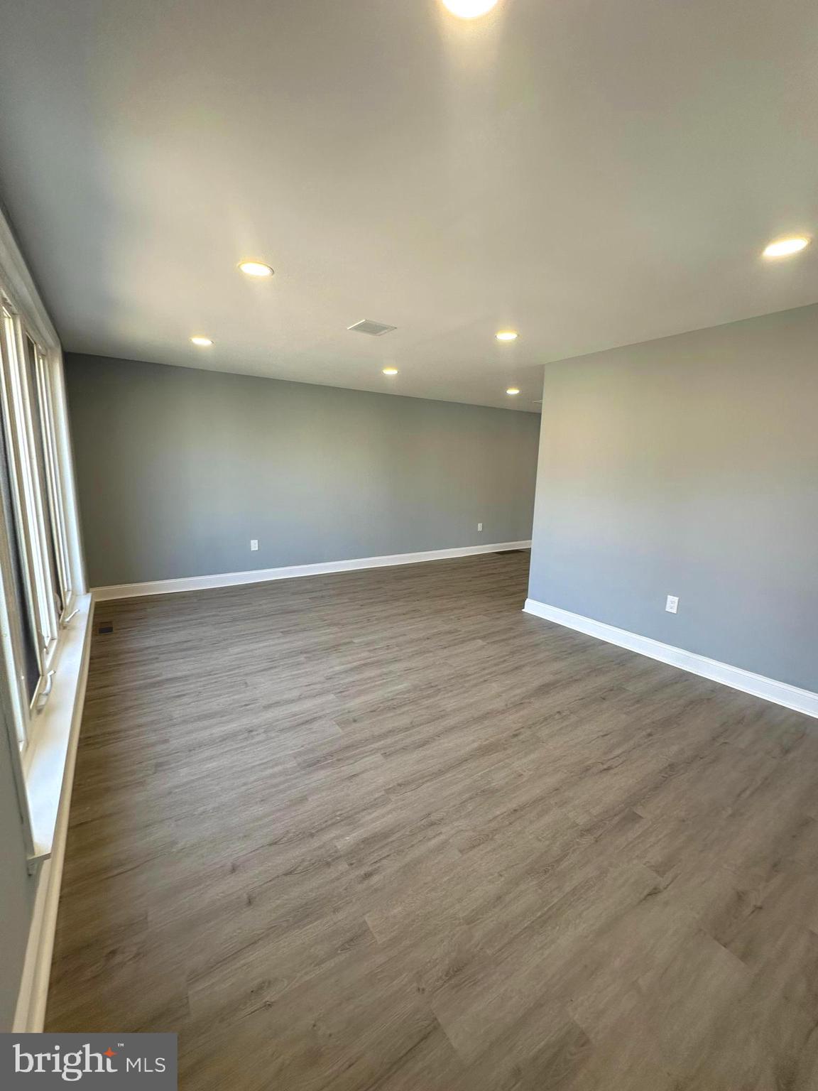 SOMERTON - Residential Lease