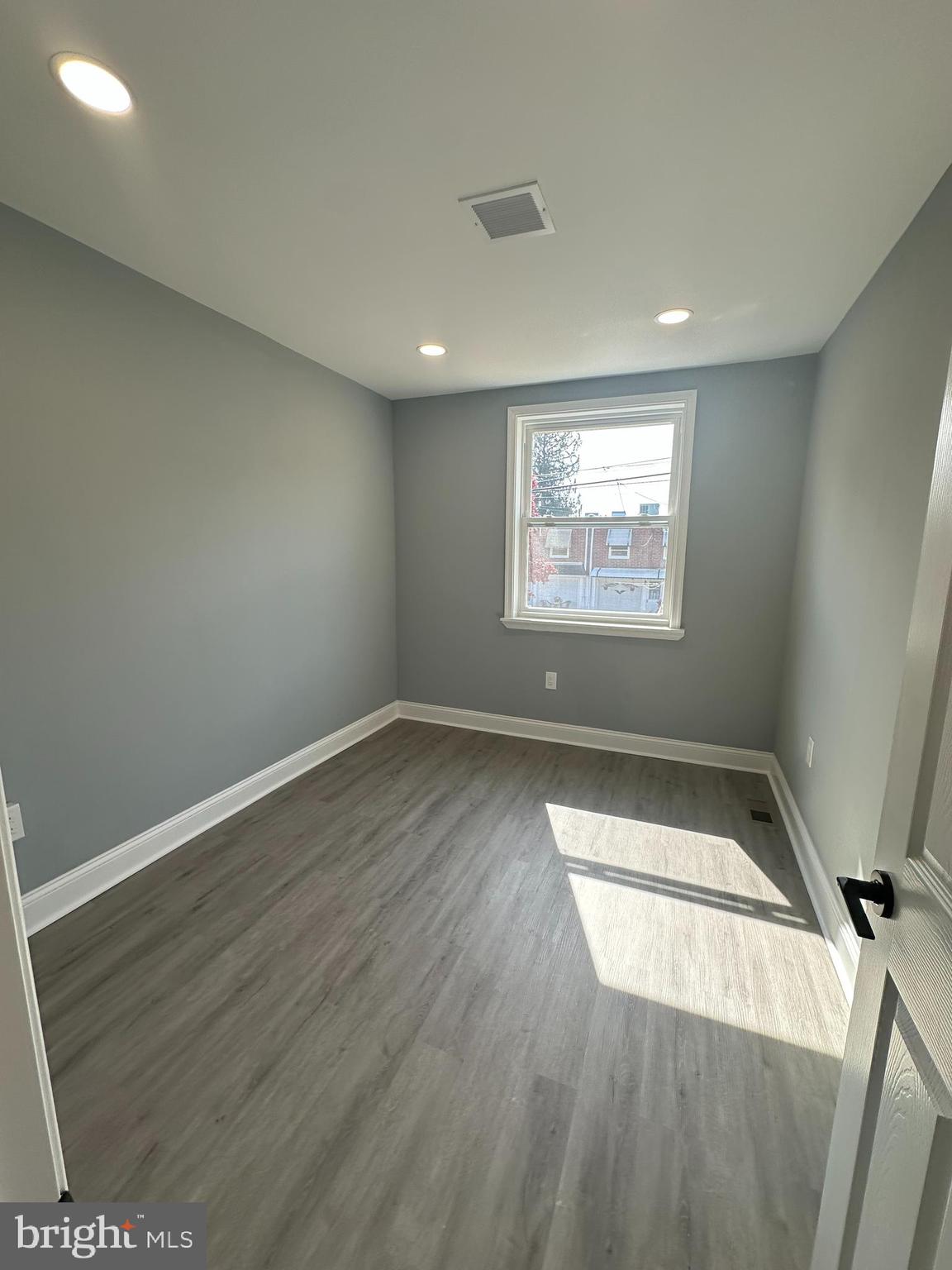 SOMERTON - Residential Lease