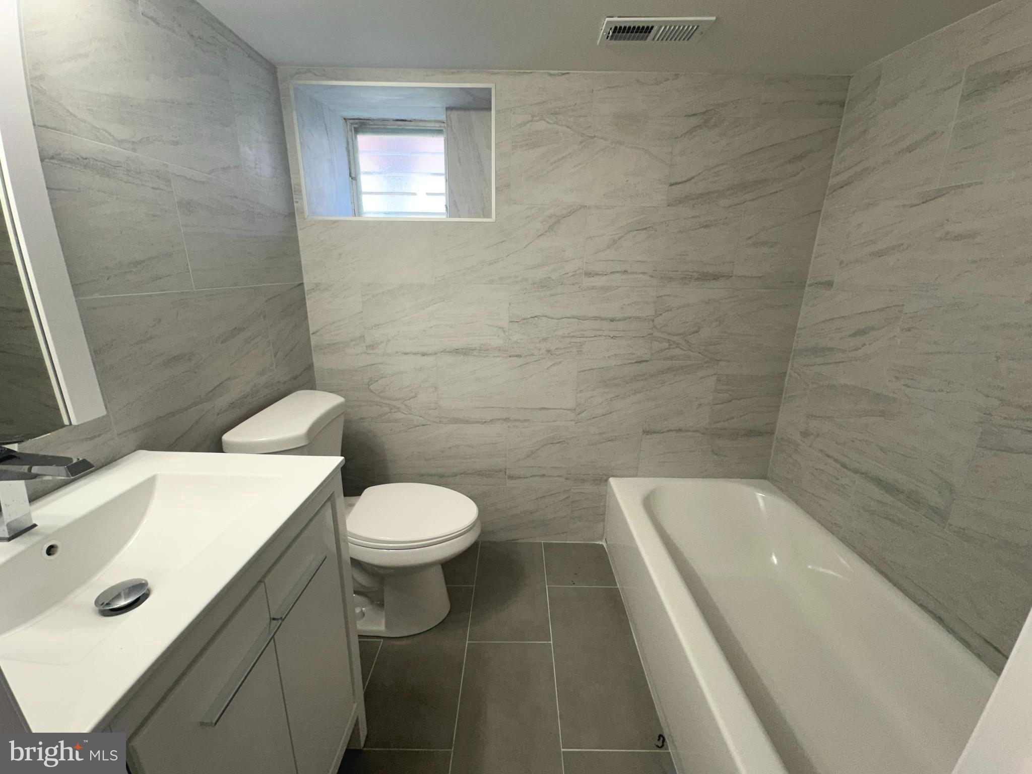 SOMERTON - Residential Lease