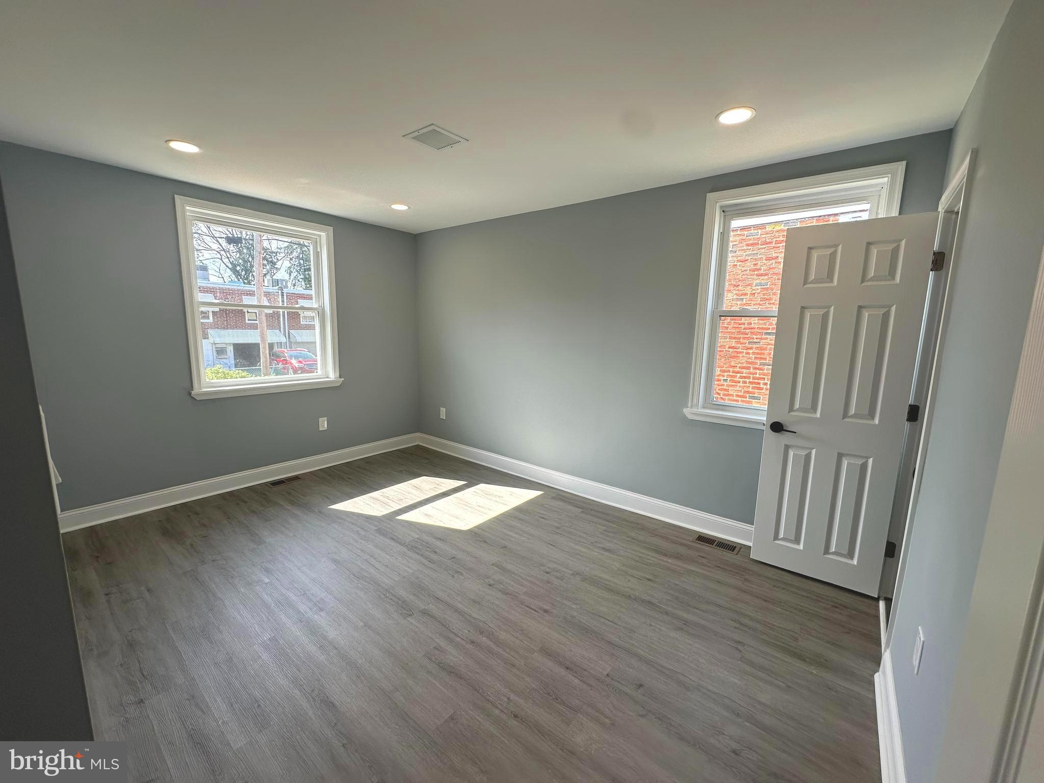 SOMERTON - Residential Lease