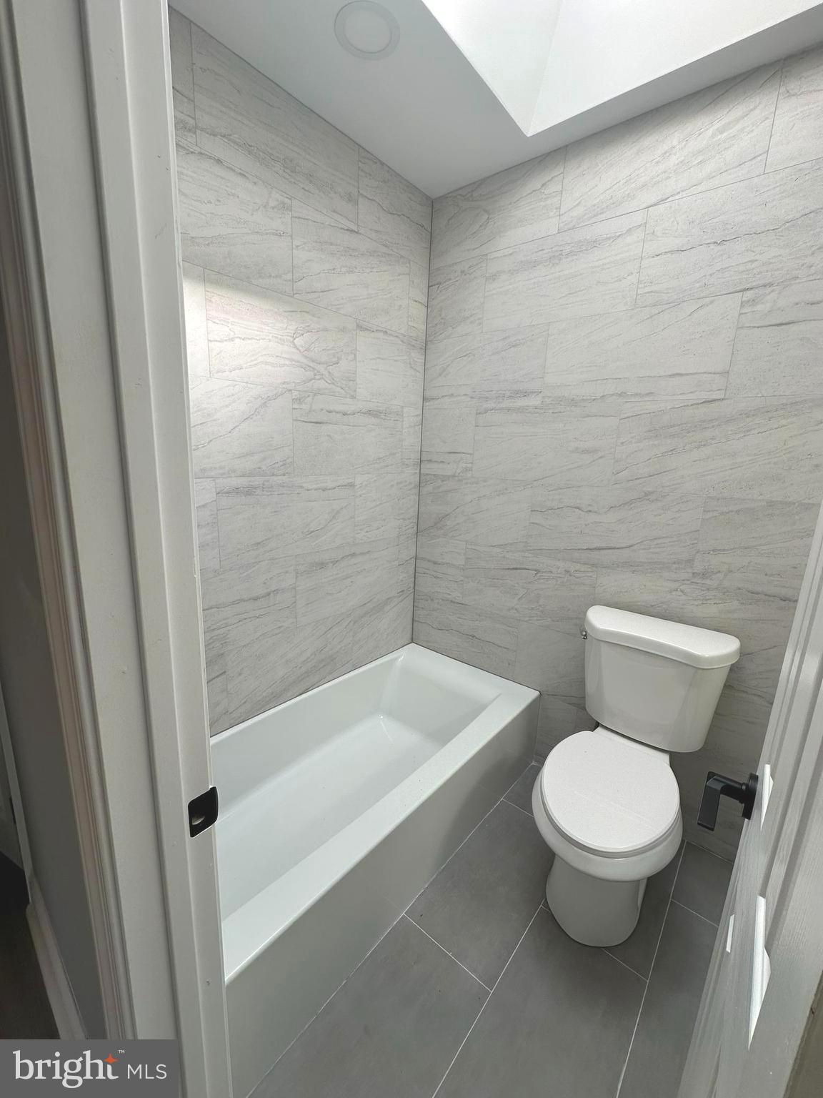 SOMERTON - Residential Lease