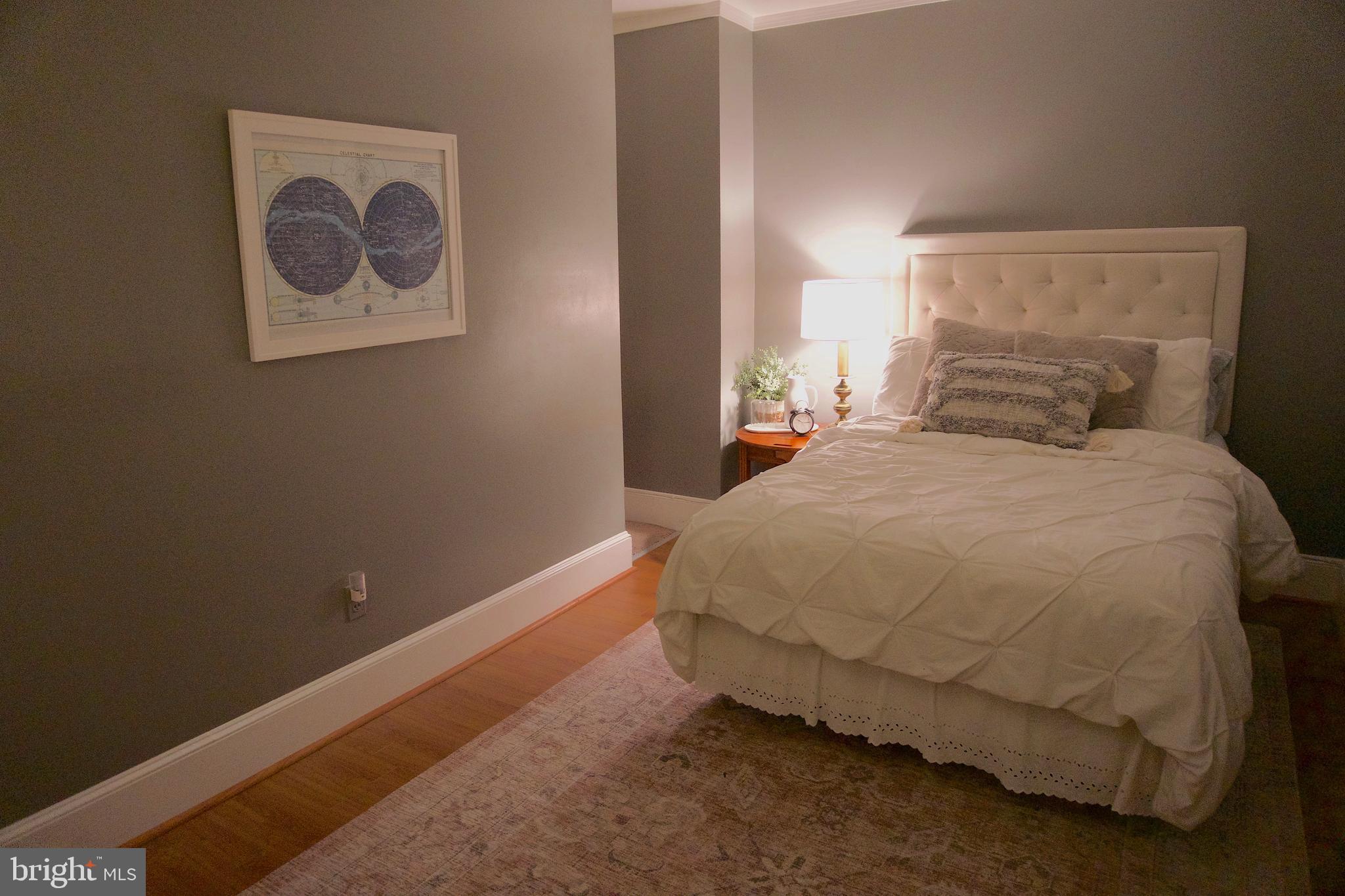 UNION SQUARE - Residential Lease