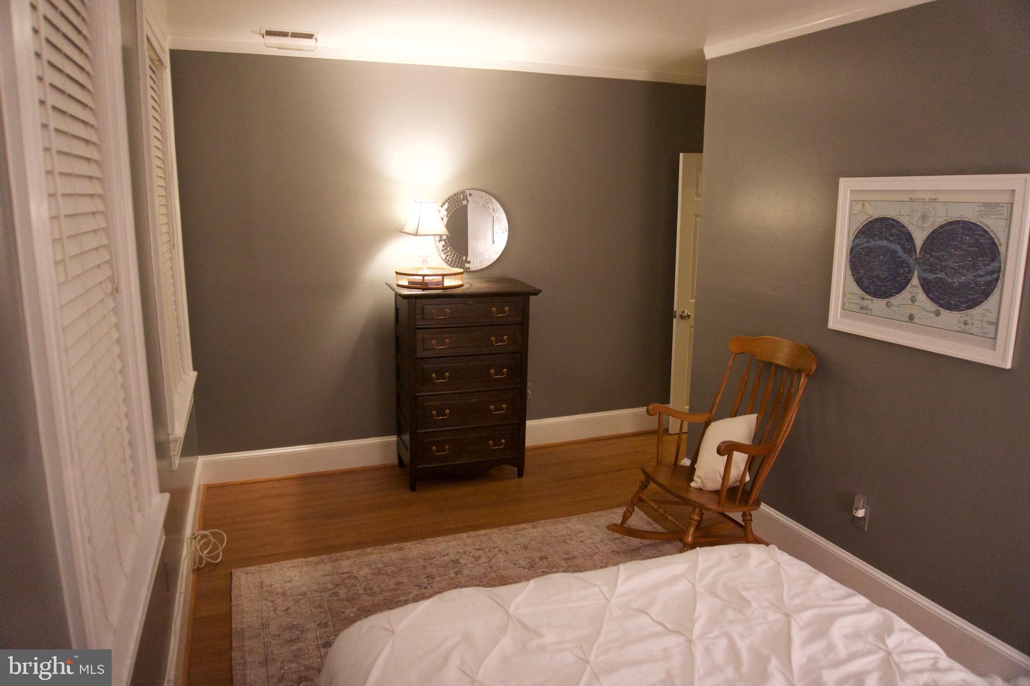 UNION SQUARE - Residential Lease