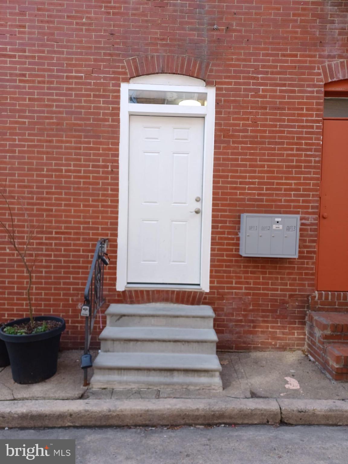 FELLS POINT HISTORIC DISTRICT - Residential Lease