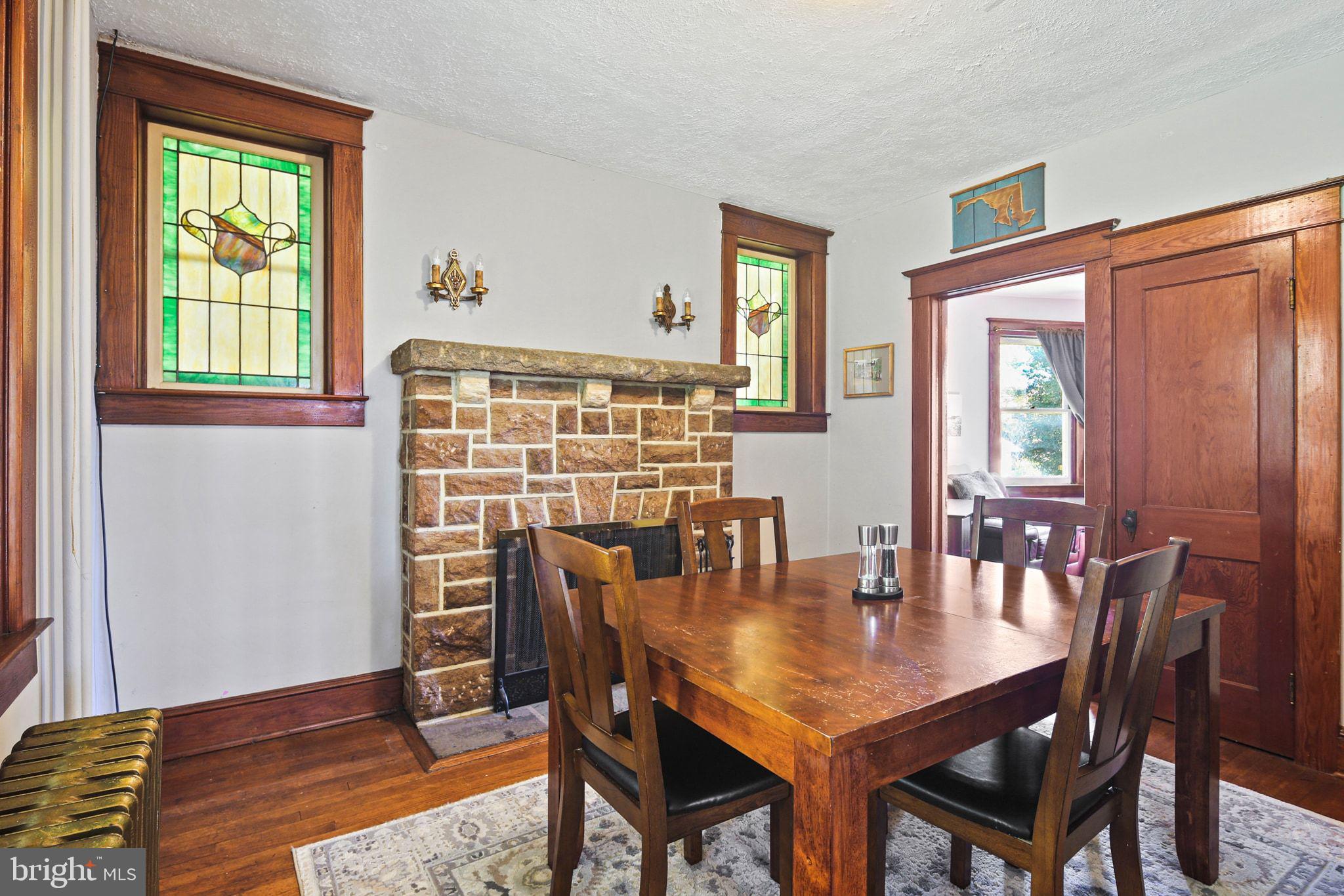 HILLCREST - Residential