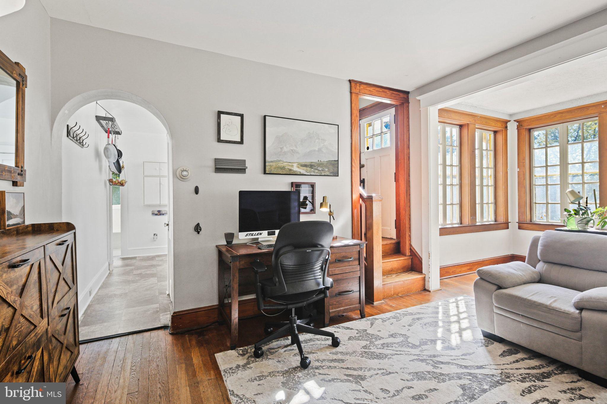 HILLCREST - Residential