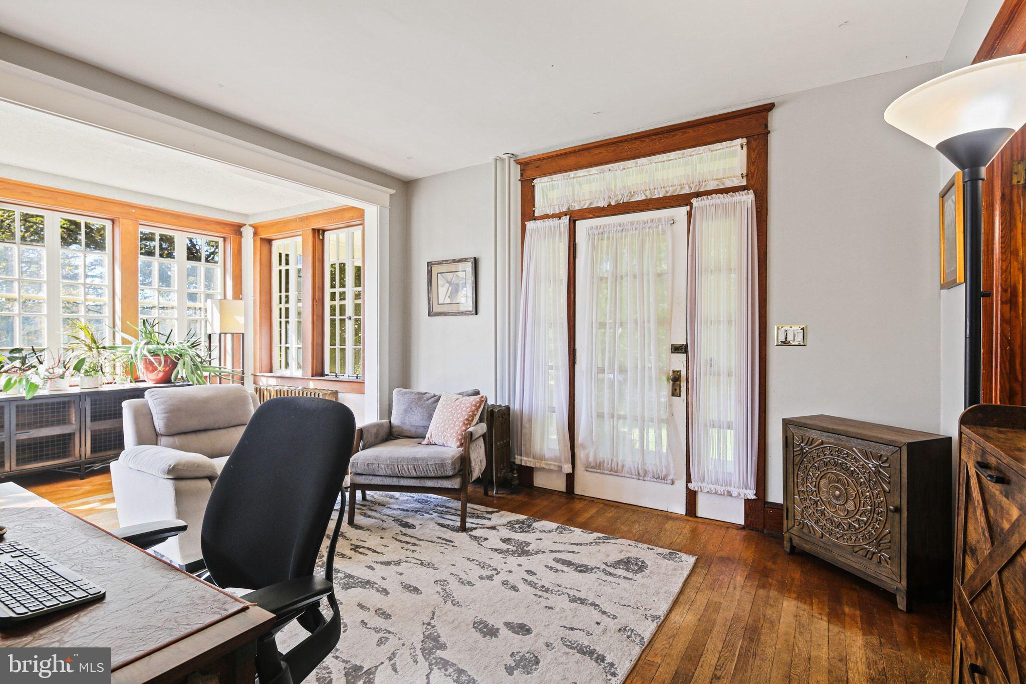 HILLCREST - Residential