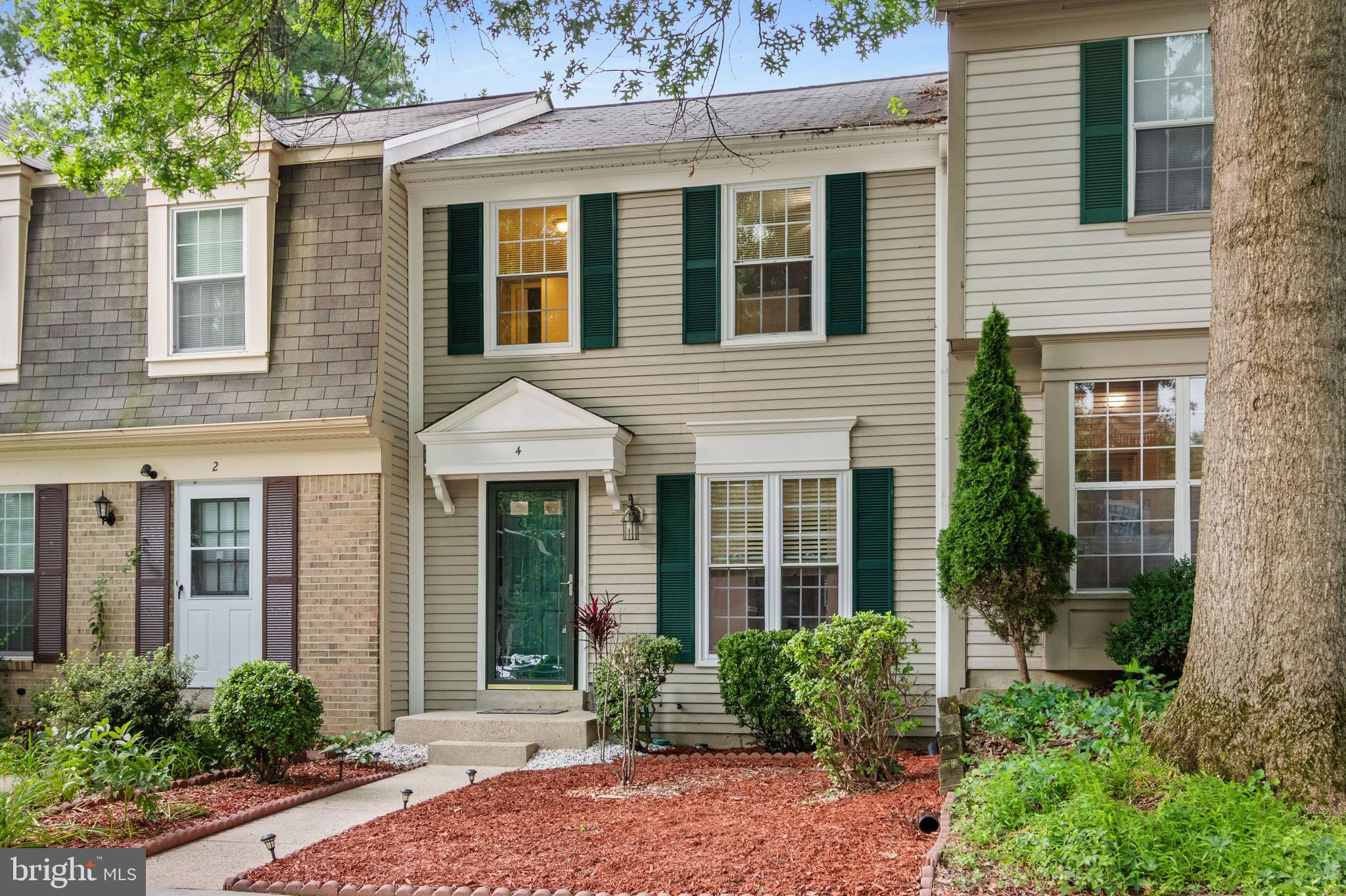 4 HABERSHAM COURT
