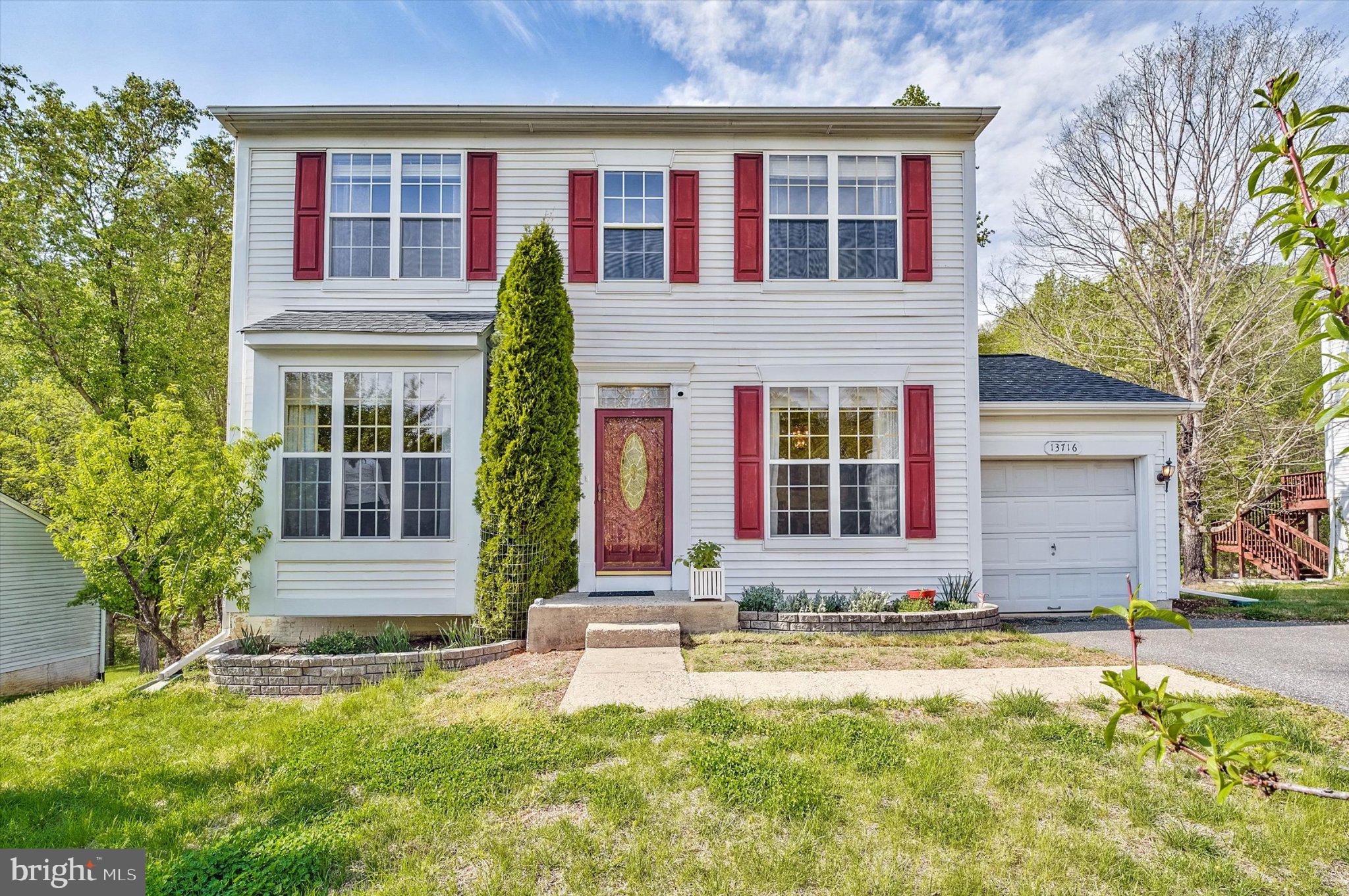 COLLINGTON ESTATES - Residential