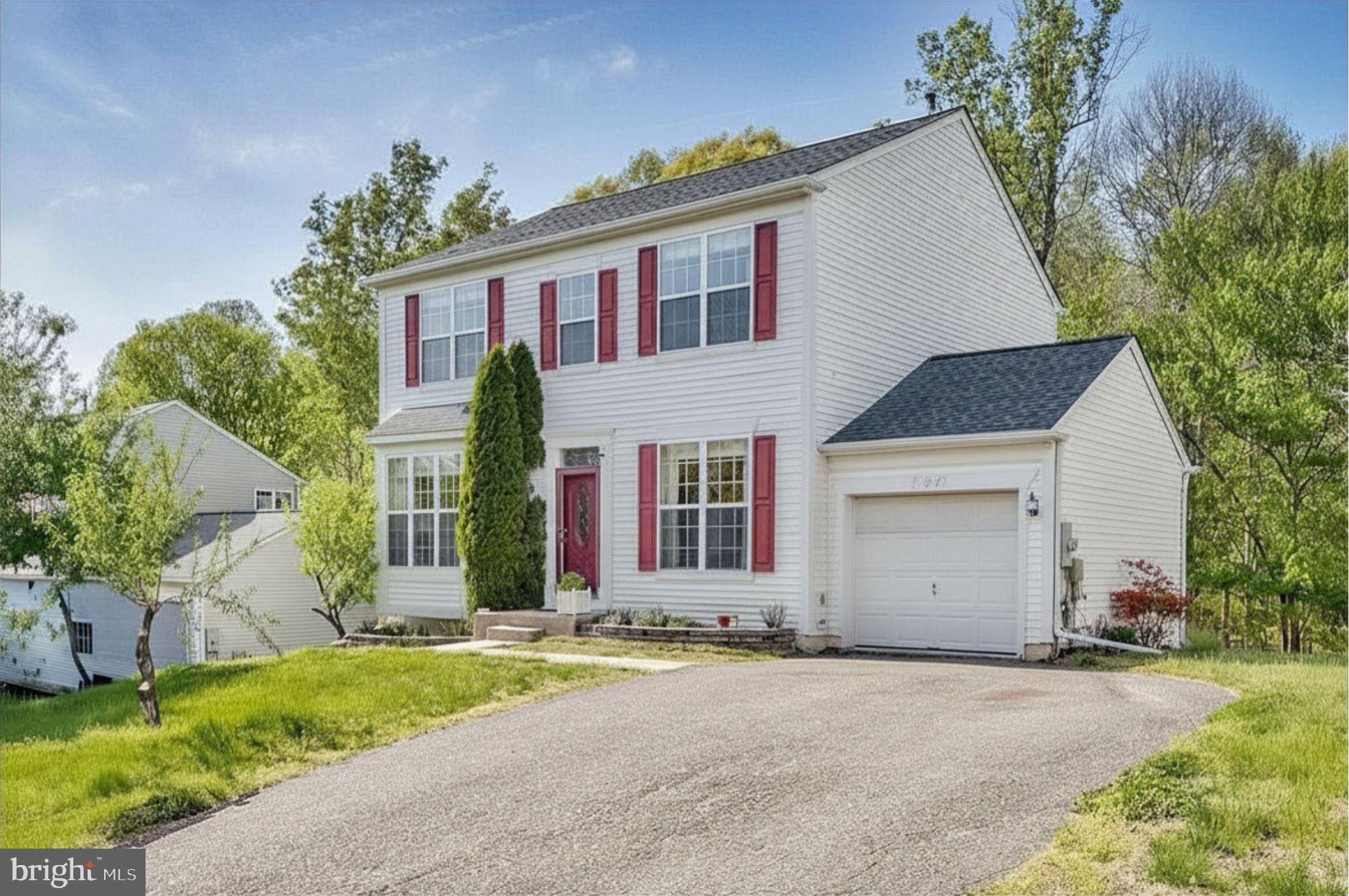 COLLINGTON ESTATES - Residential