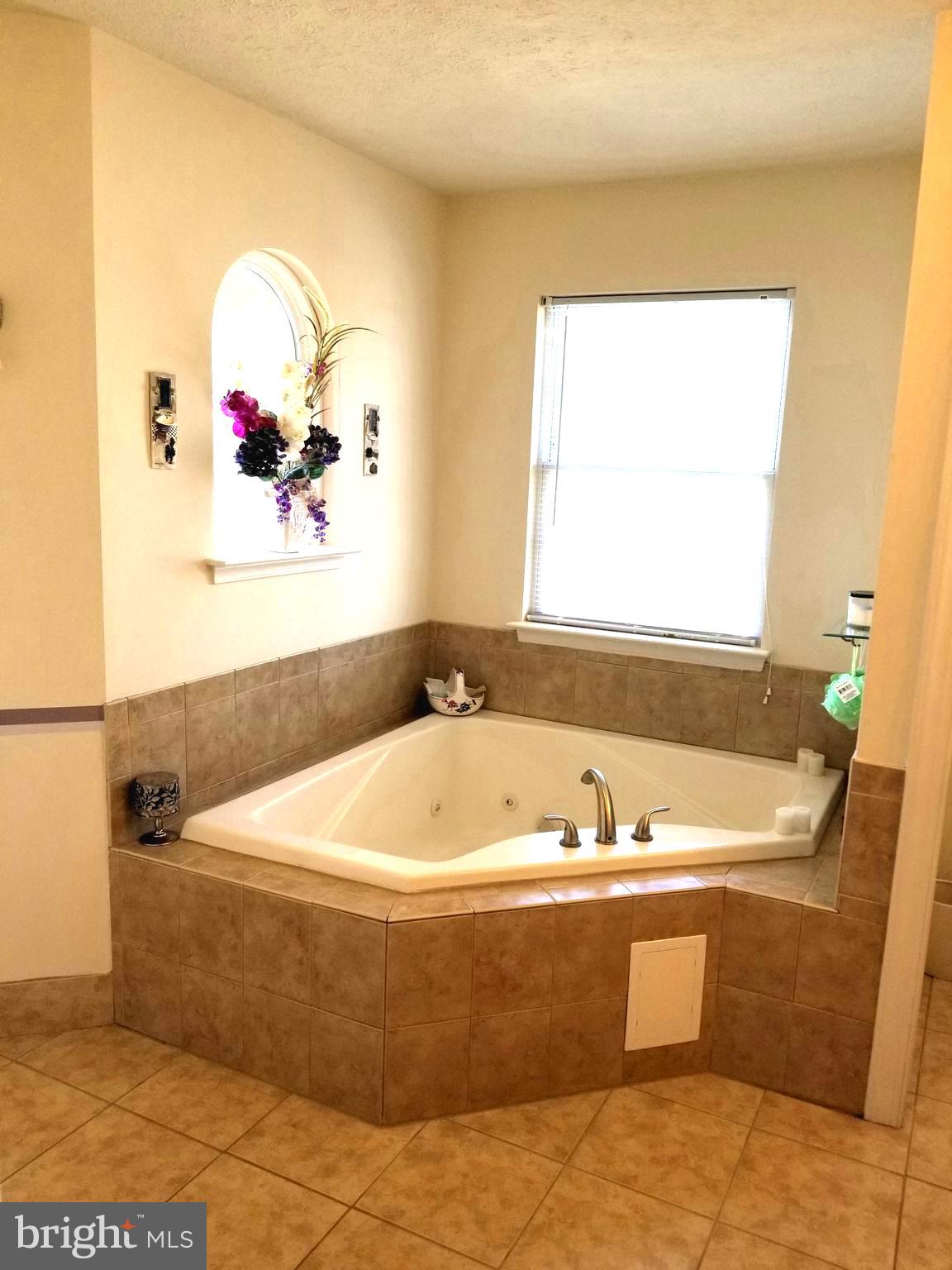 GREENHAVEN RUN - Residential