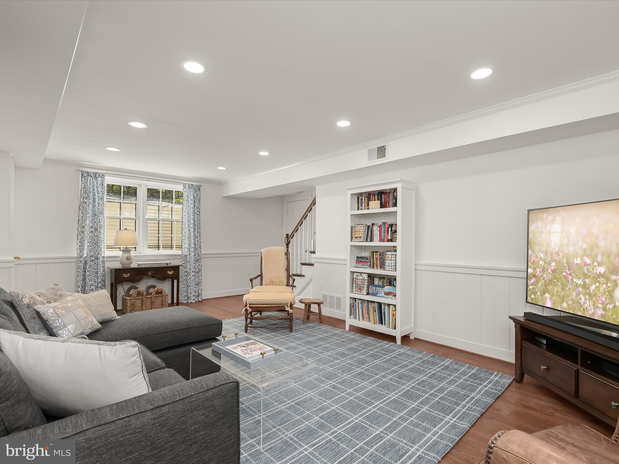 WESTMORELAND HILLS - Residential