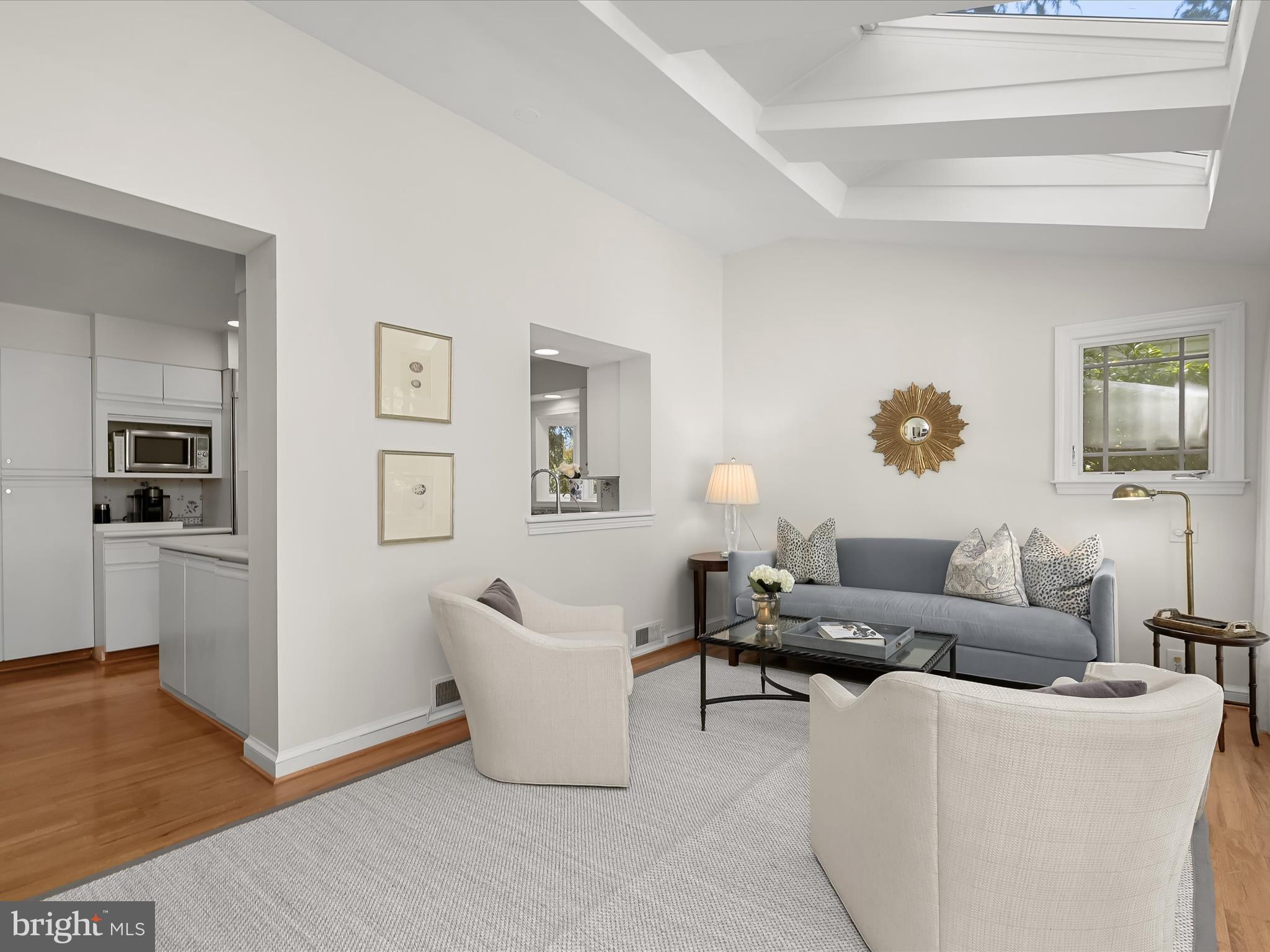 WESTMORELAND HILLS - Residential