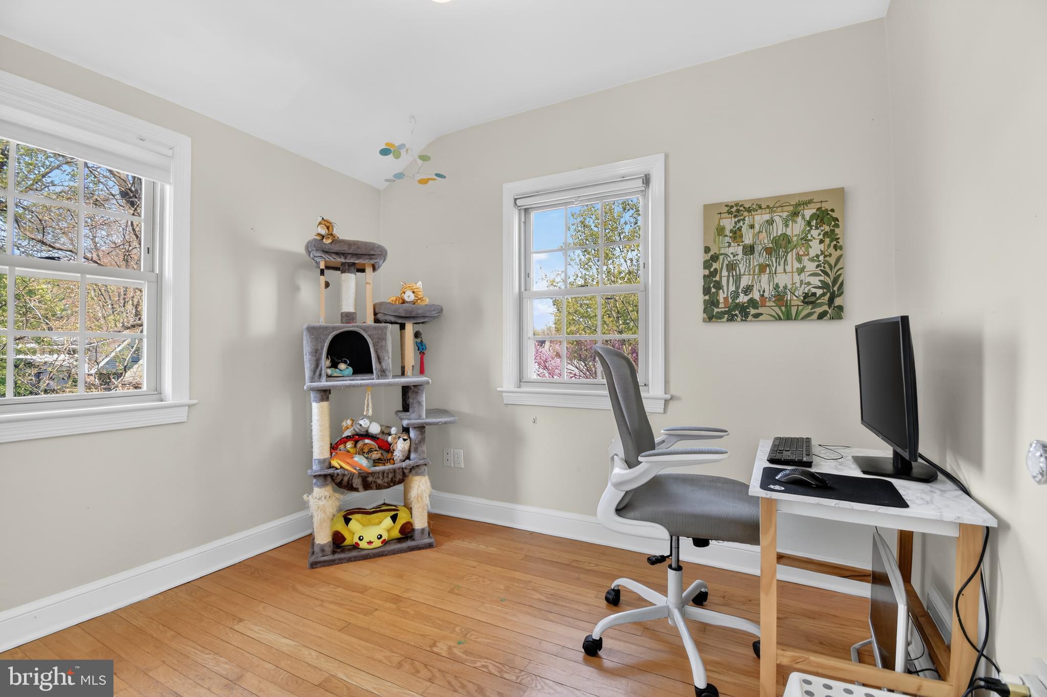 WOODSIDE - Residential