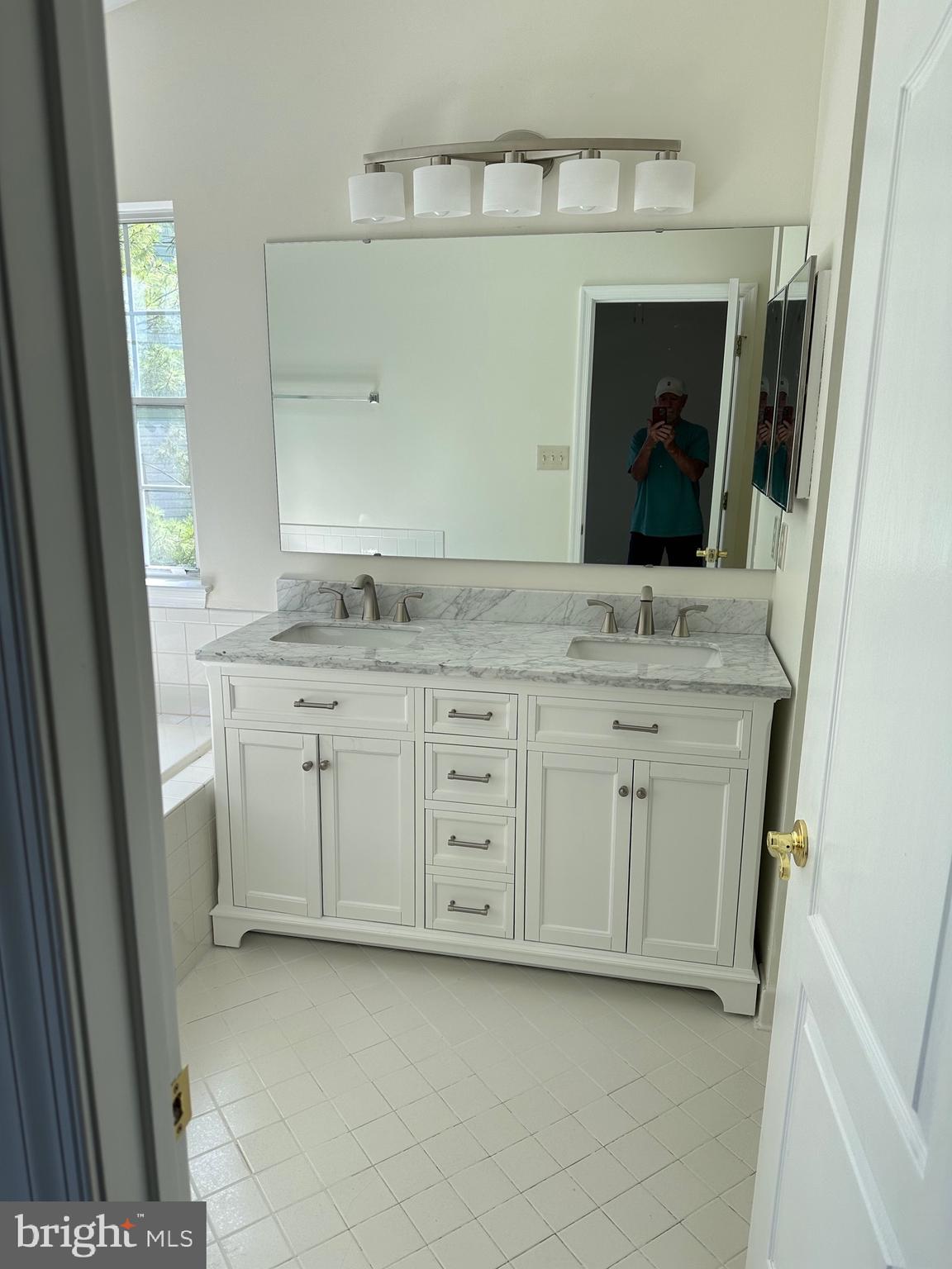 TUSCARORA KNOLLS - Residential