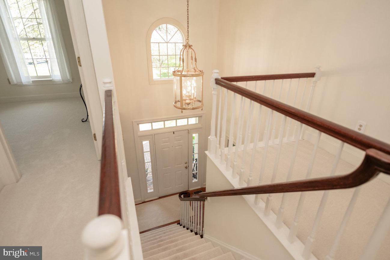 STONEY RUN - Residential