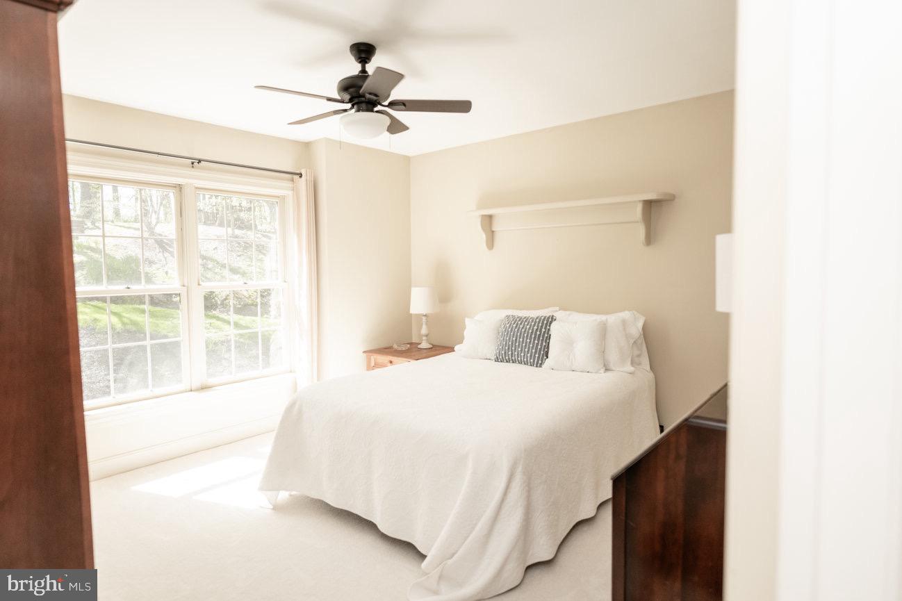 STONEY RUN - Residential