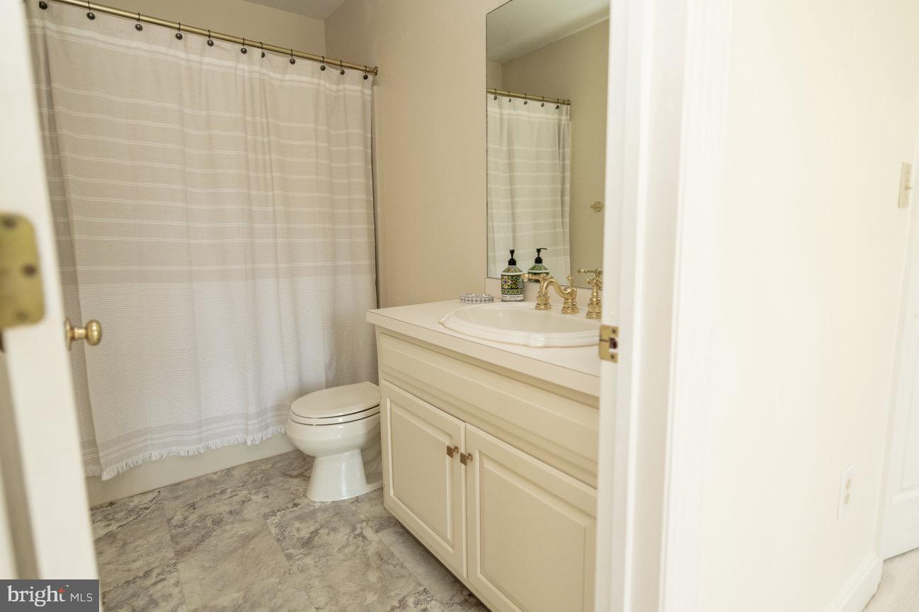 STONEY RUN - Residential