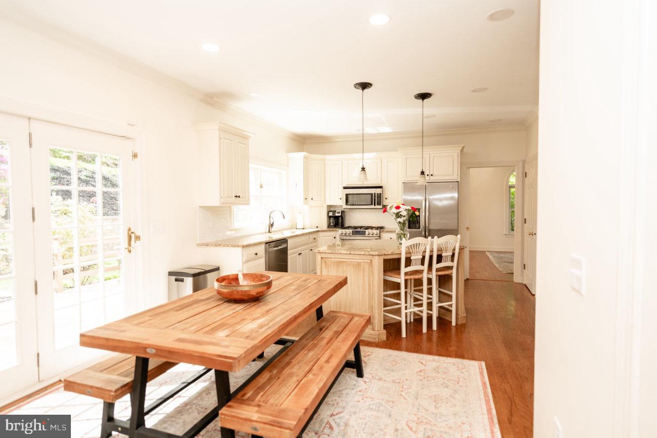 STONEY RUN - Residential