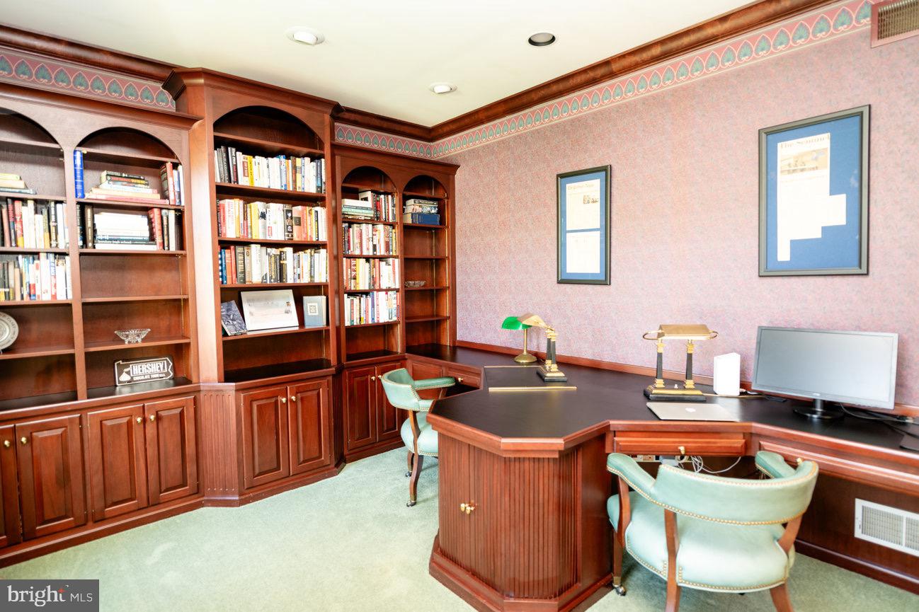 STONEY RUN - Residential