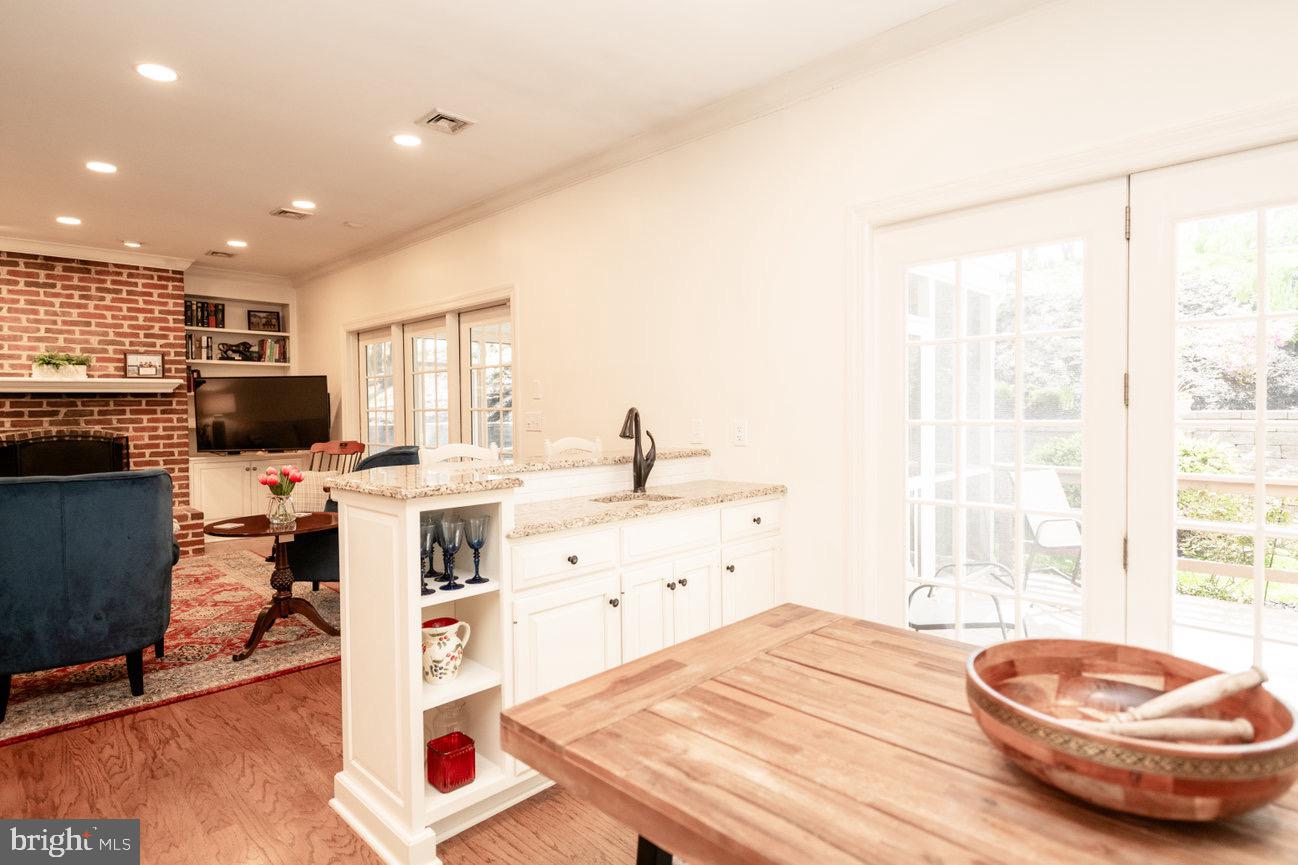 STONEY RUN - Residential