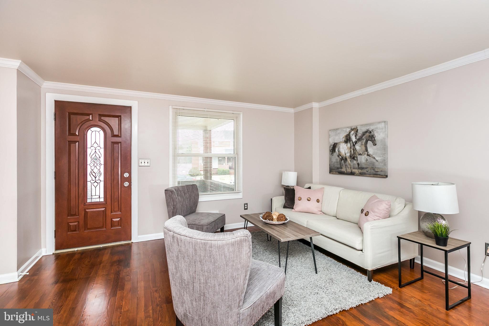 FOX RIDGE MANOR - Residential