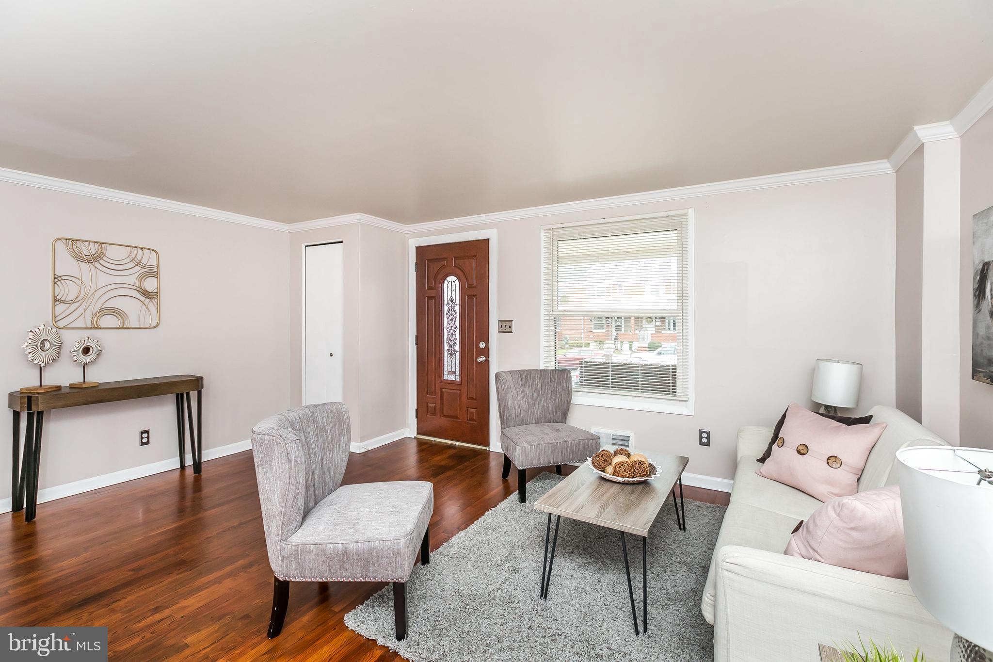 FOX RIDGE MANOR - Residential