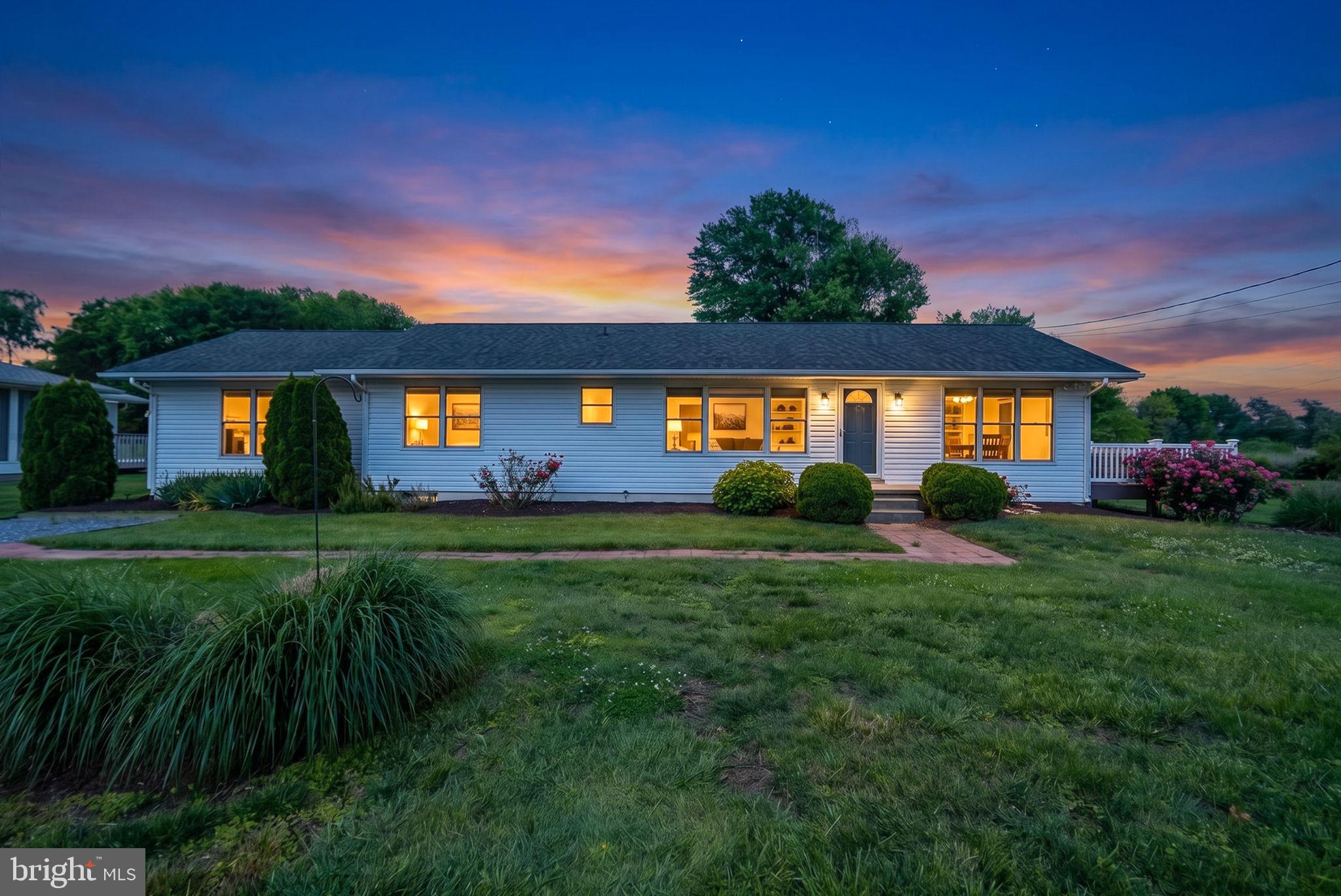 713 BAY DRIVE