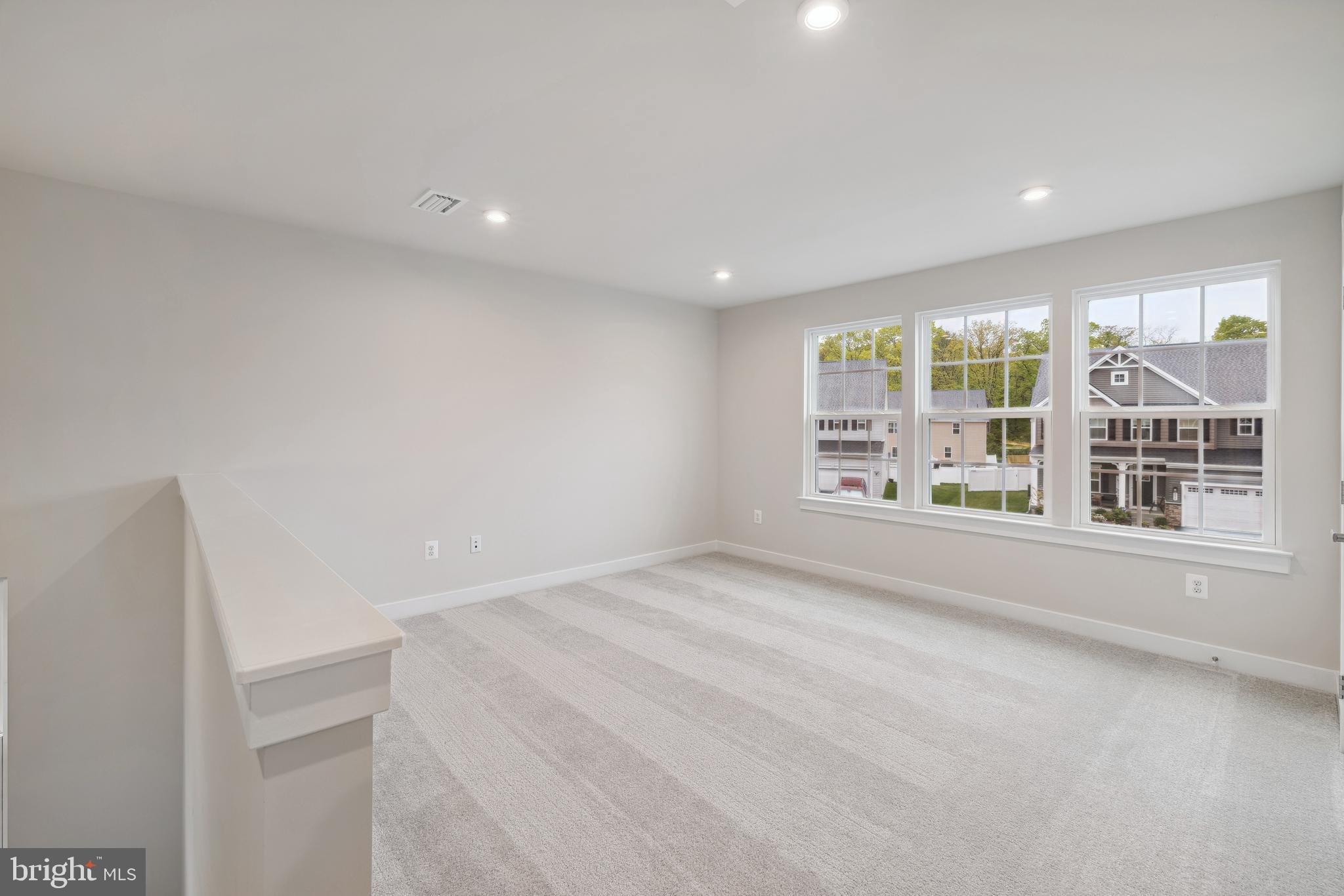 THE LAKES AT MARTINSBURG - Residential