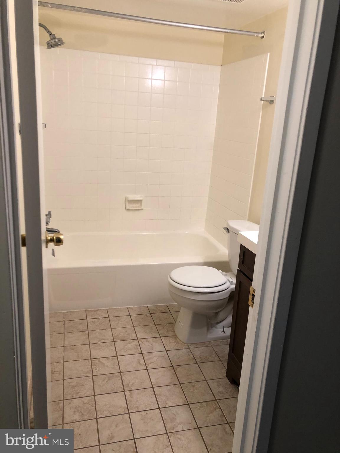 PINES CONDOMINIUM - Residential Lease