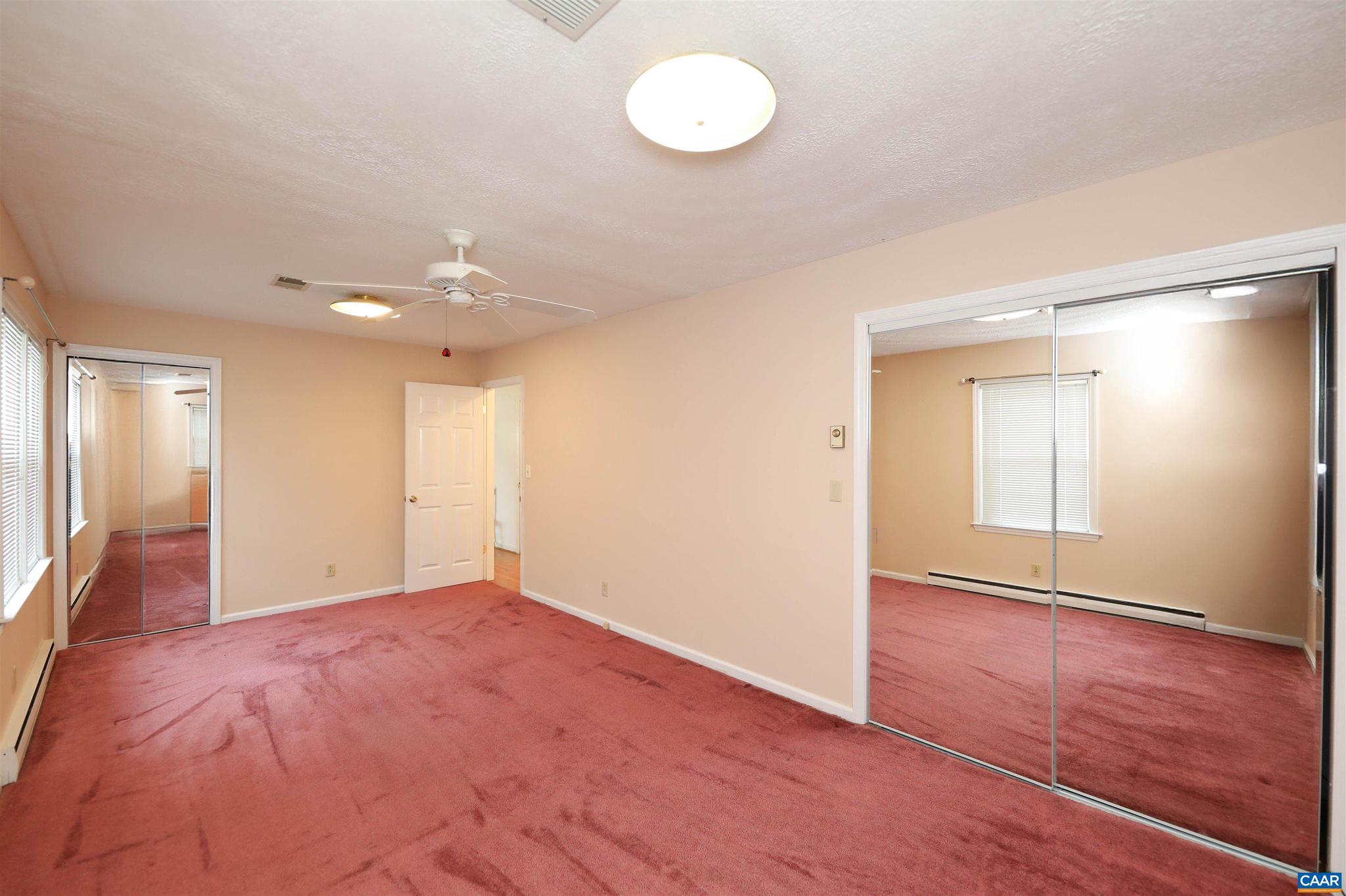 LOCUST GROVE EXT - Residential