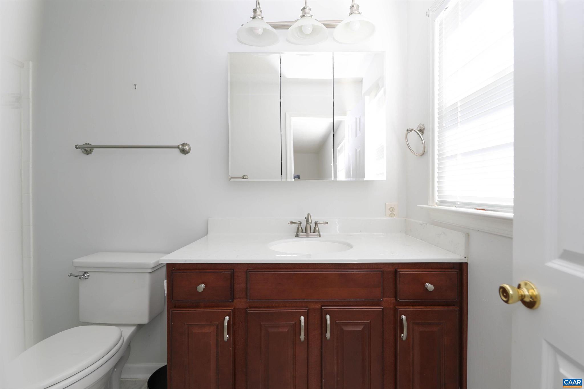 LOCUST GROVE EXT - Residential