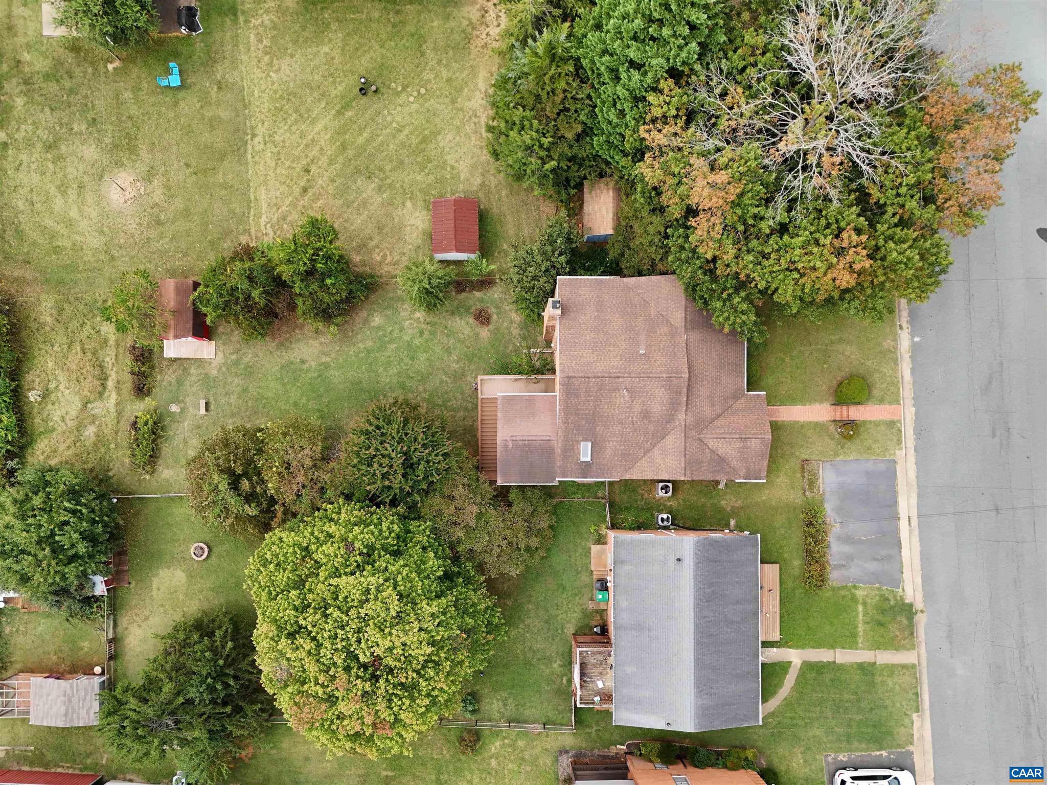 LOCUST GROVE EXT - Residential