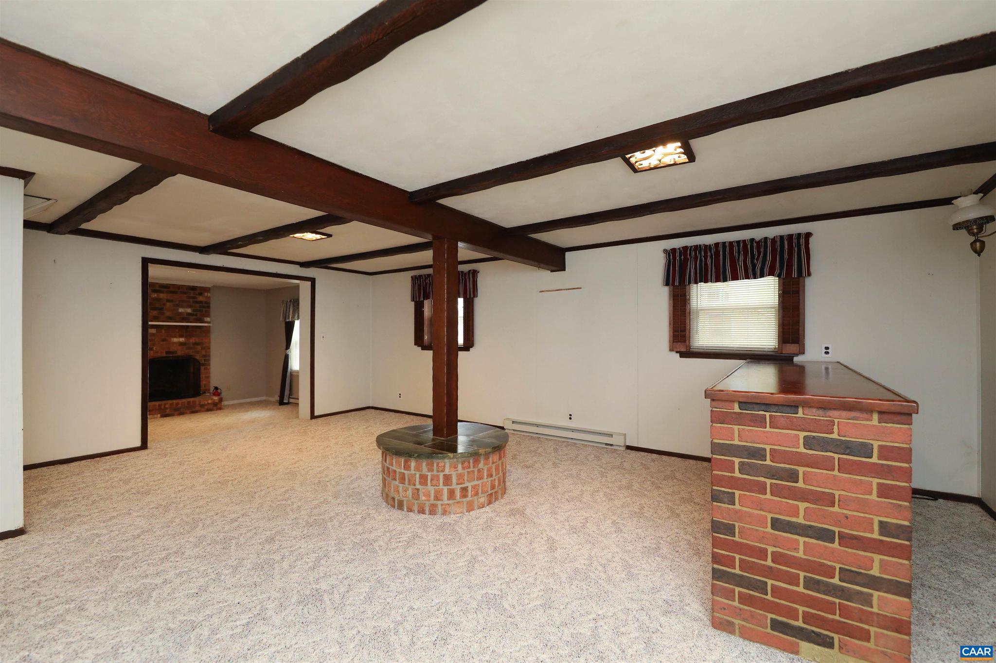 LOCUST GROVE EXT - Residential