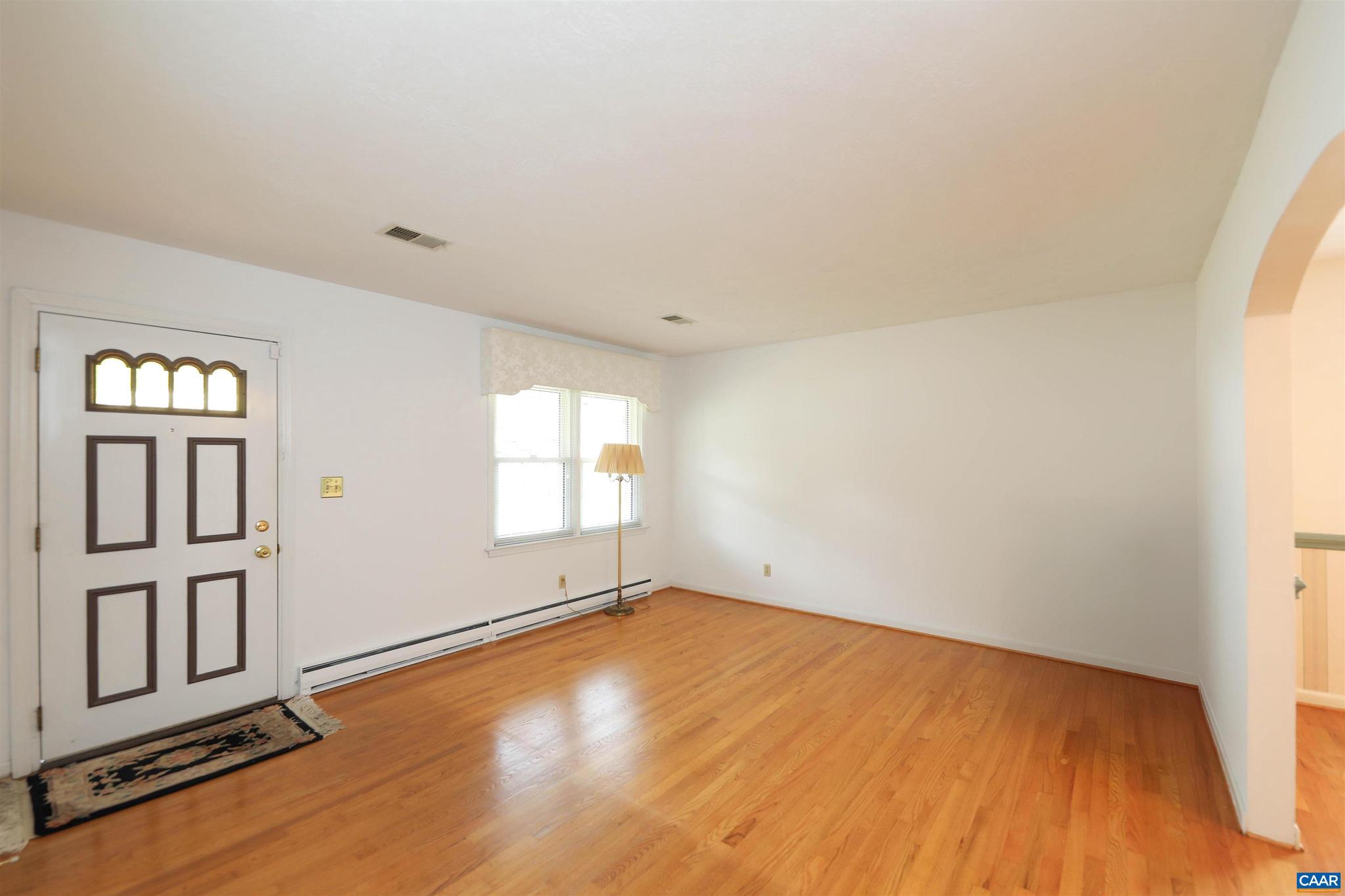 LOCUST GROVE EXT - Residential