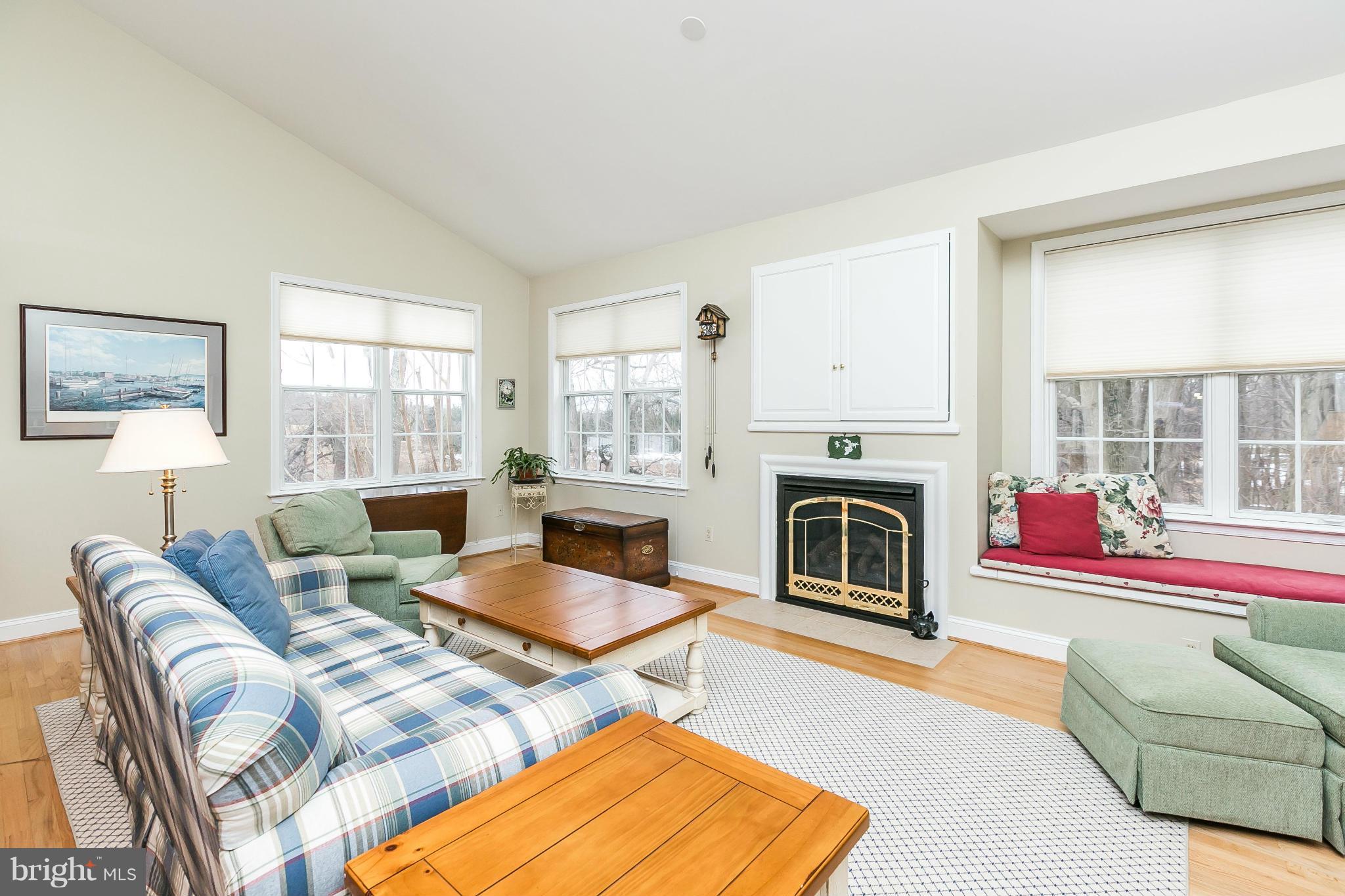 WOODMONT - Residential