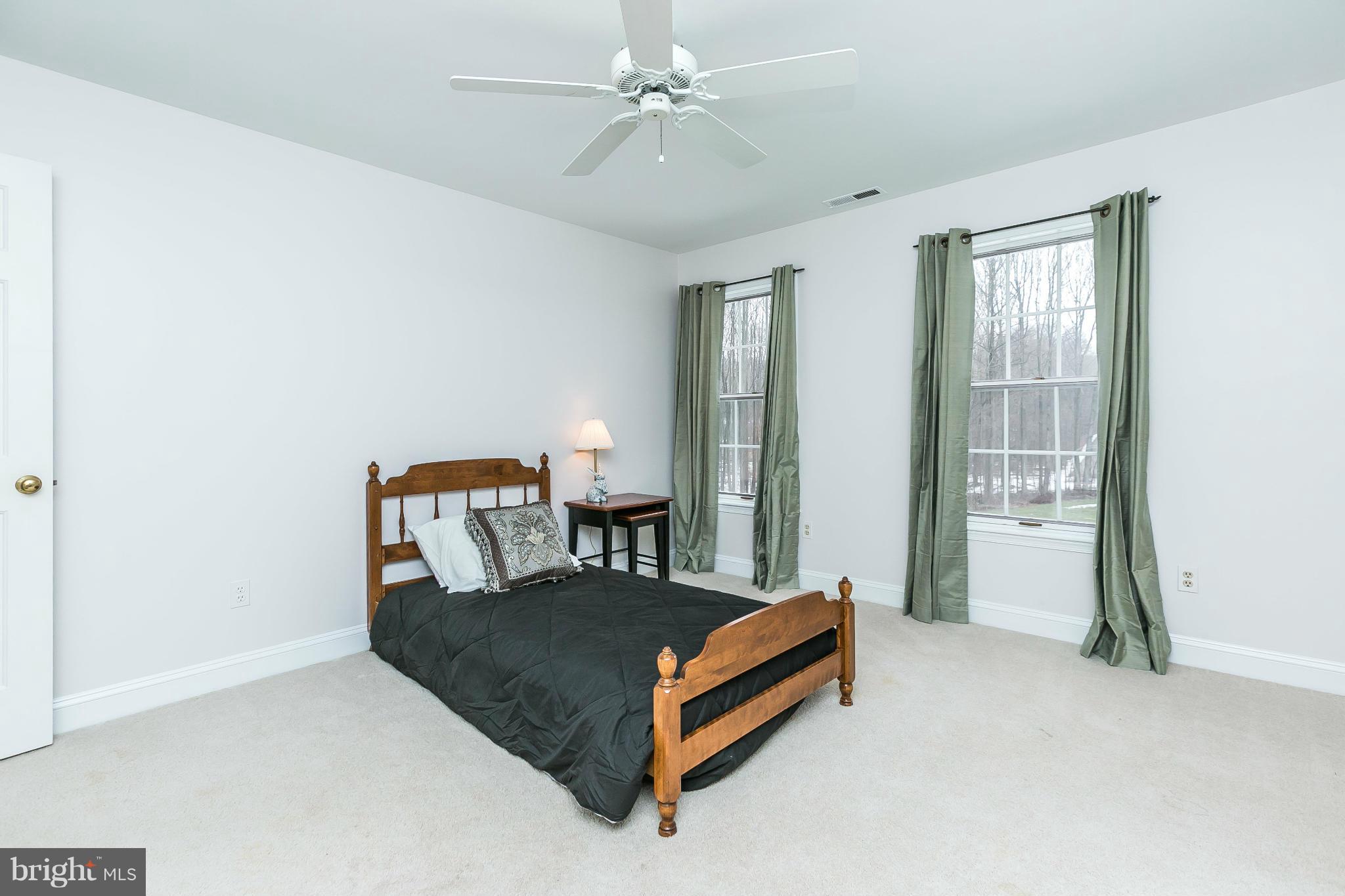 WOODMONT - Residential