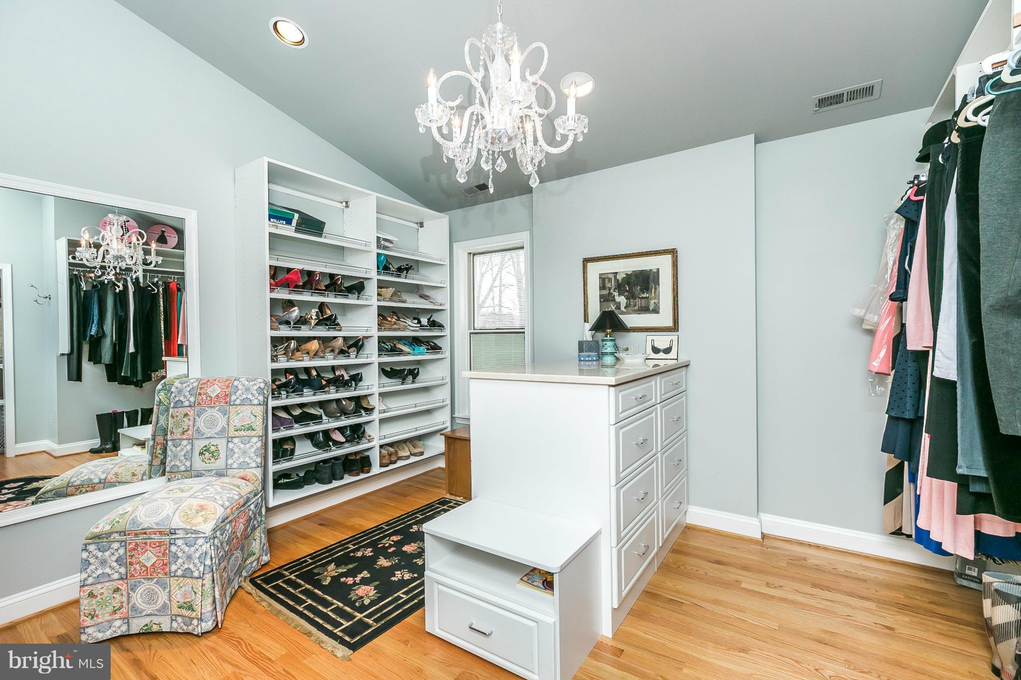 WOODMONT - Residential