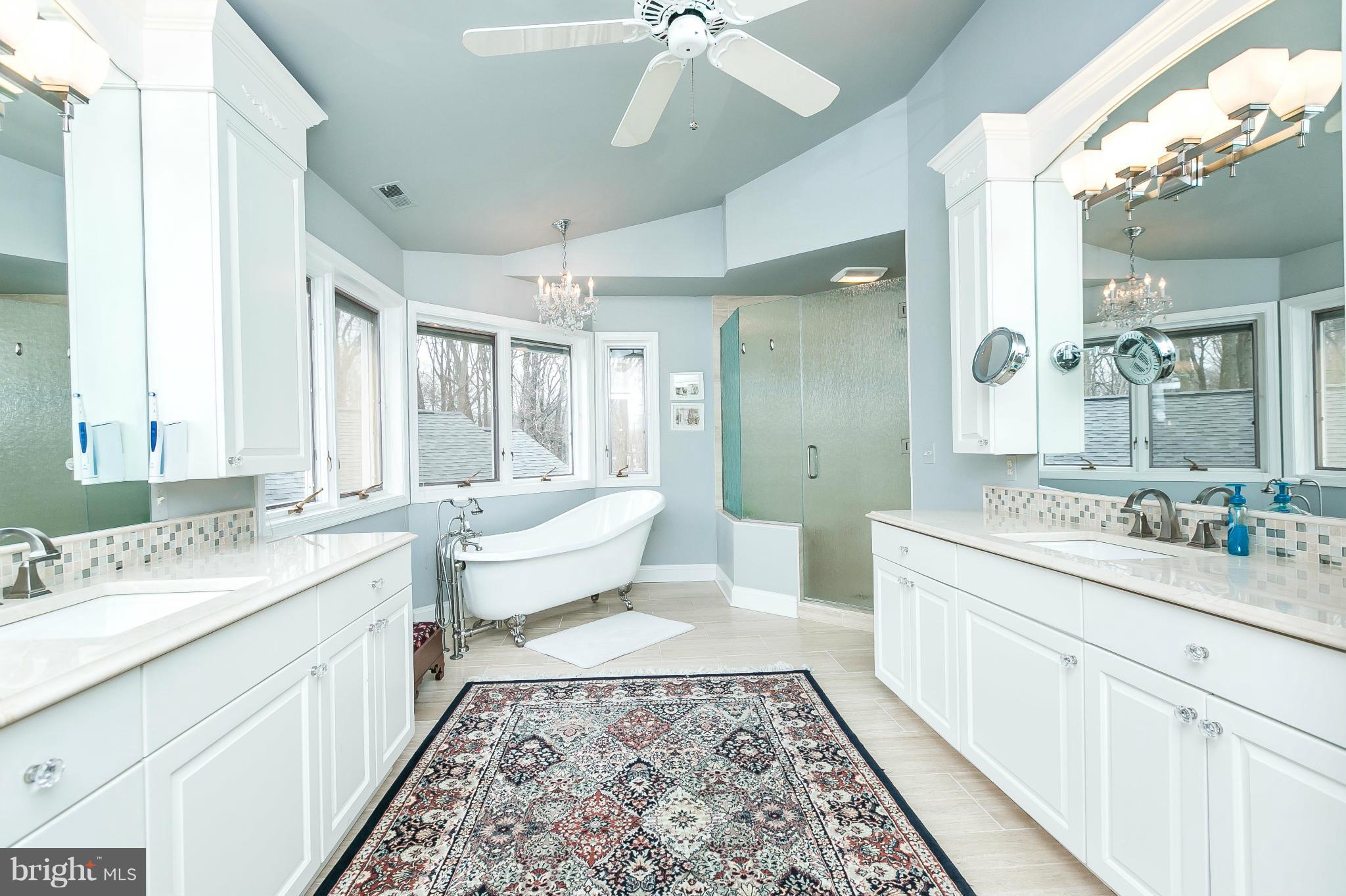 WOODMONT - Residential