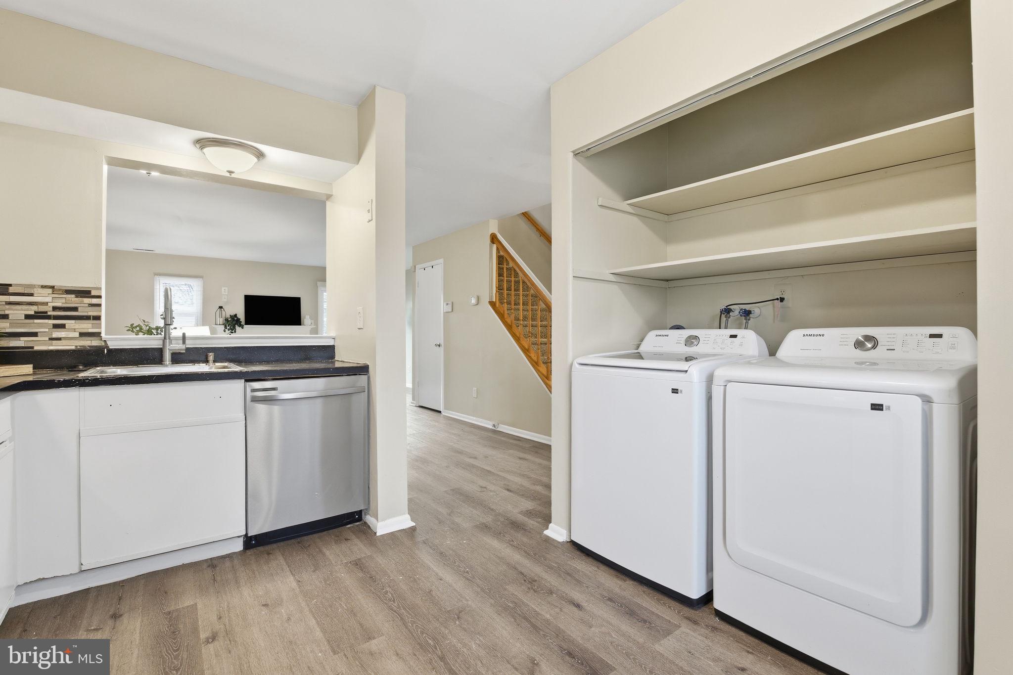 VILLAGE OF PAWNEE - Residential