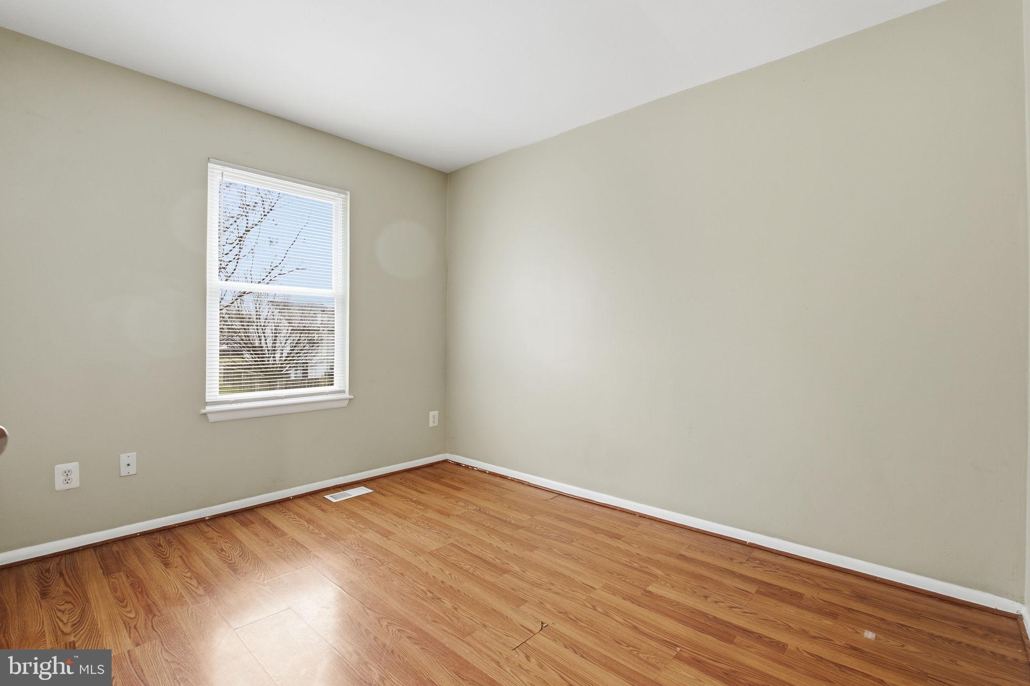 VILLAGE OF PAWNEE - Residential