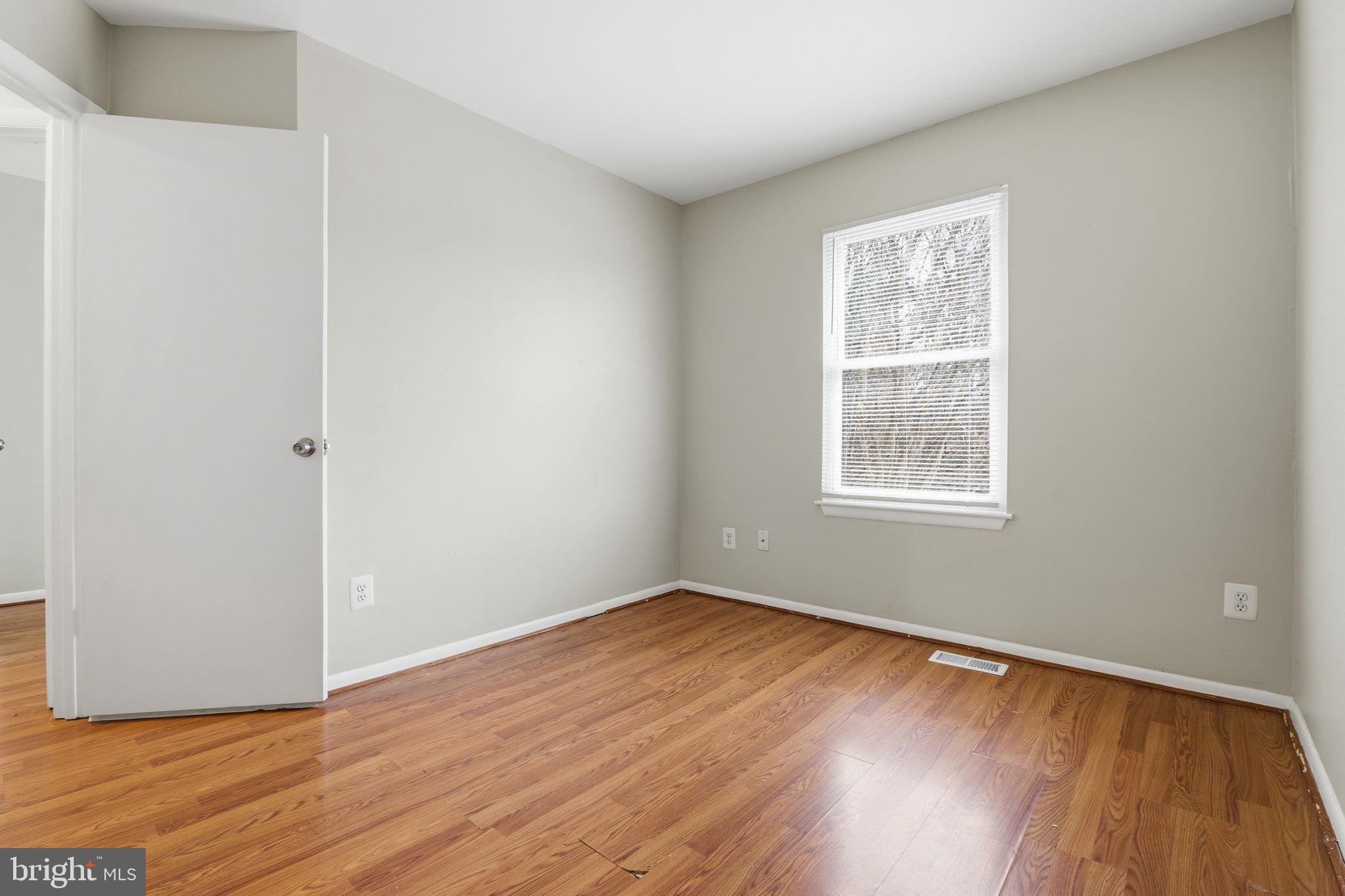 VILLAGE OF PAWNEE - Residential